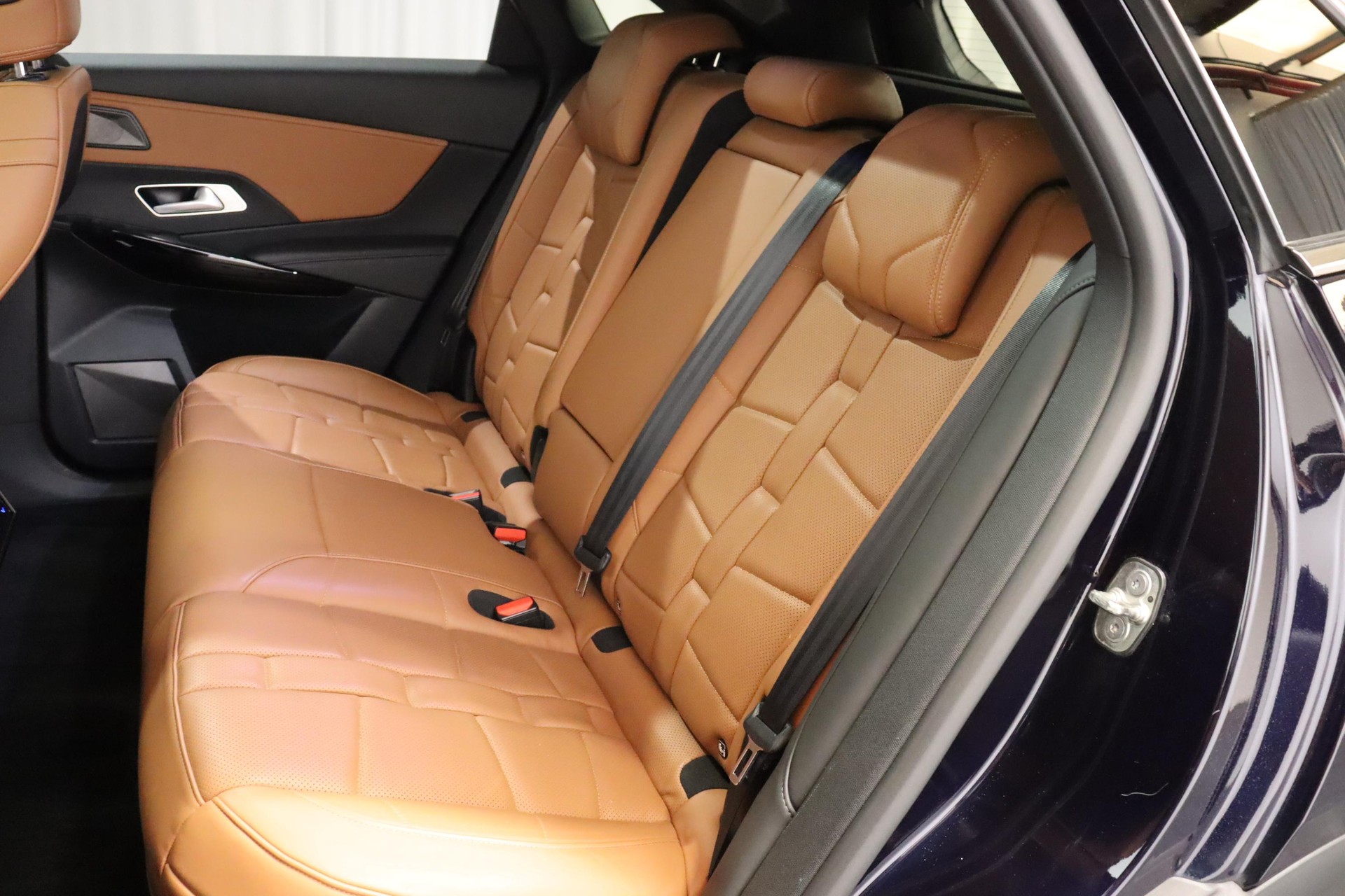 DS AUTOMOBILES 7 Crossback 1.6 E-Tense Be Chic 4x4-image-6