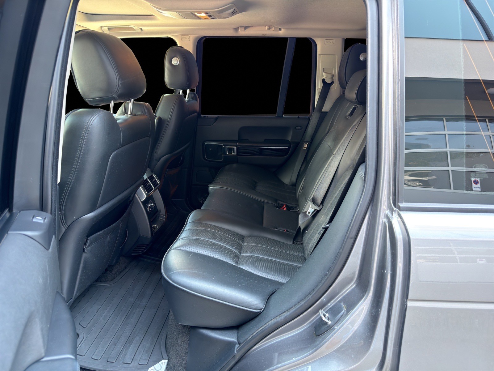 LAND ROVER Range Rover 4.4 TDV8 Vogue Automatic-image-11