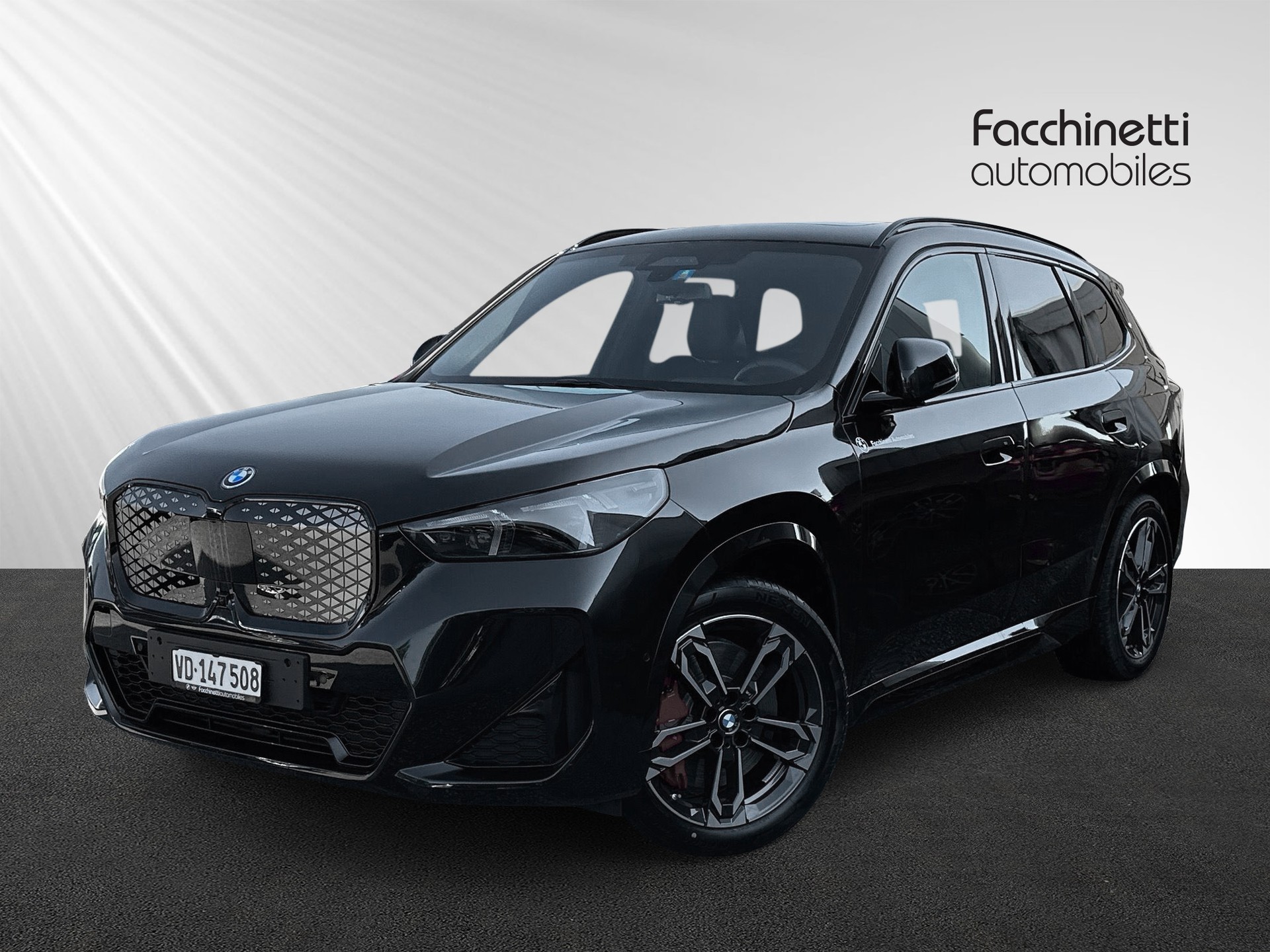 BMW iX1 xDrive 30 M Sport Pro-image-0