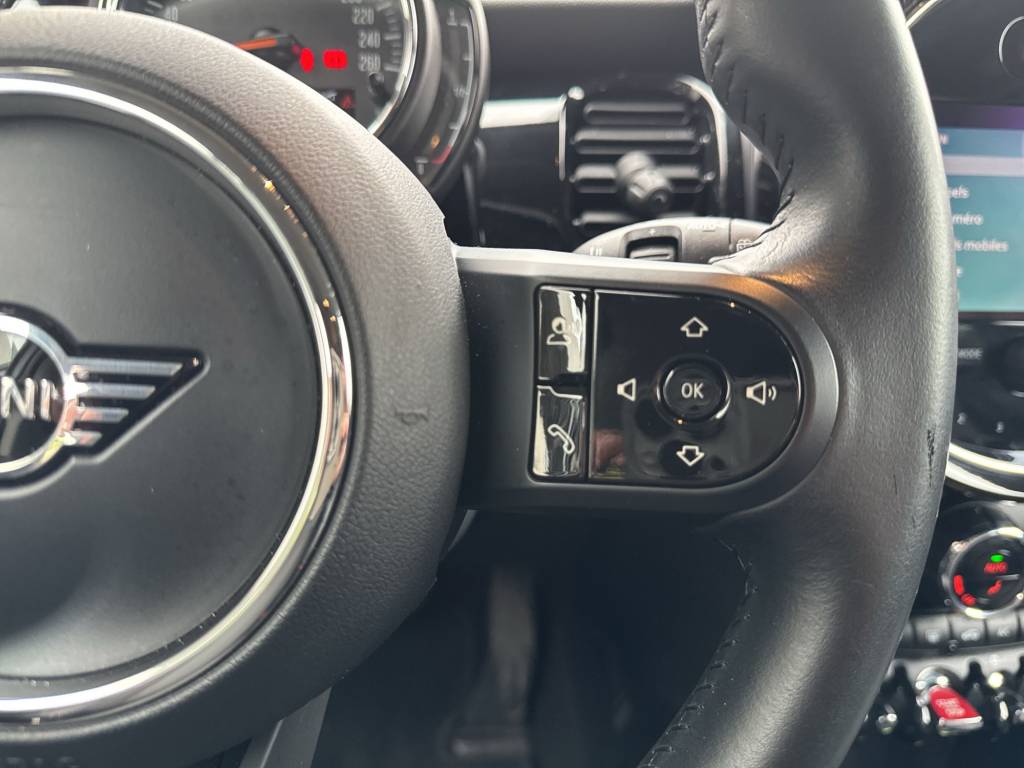MINI Cooper Steptronic DKG-image-16