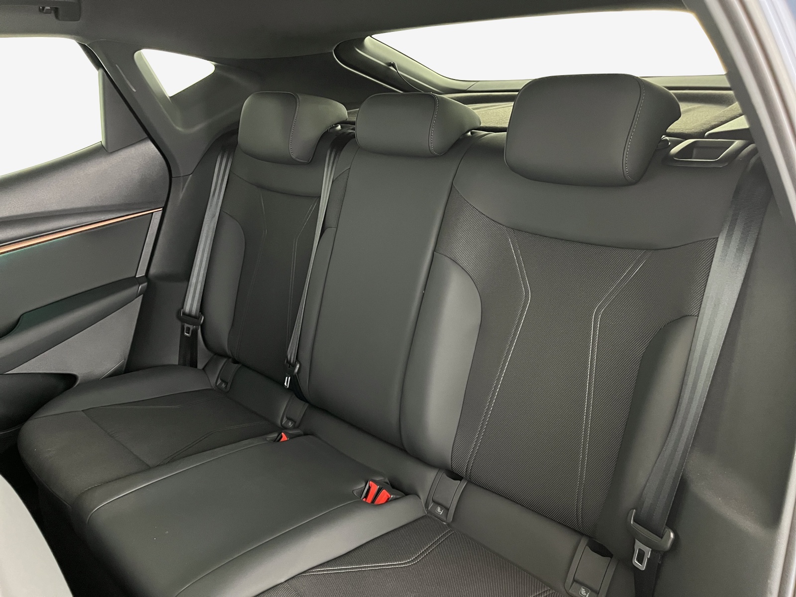 CUPRA Tavascan Type 8 77 kWh VZ-image-11