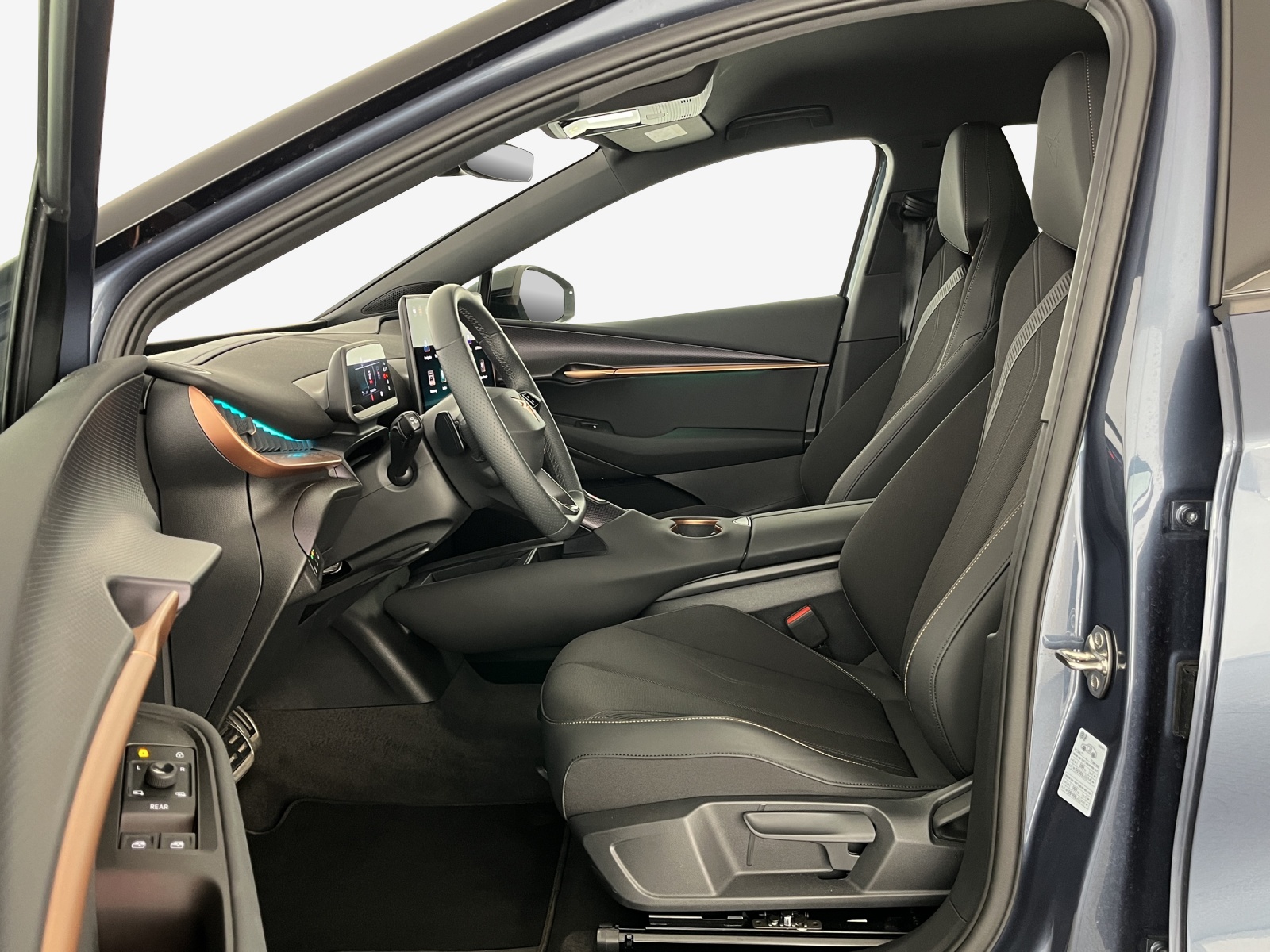 CUPRA Tavascan Type 8 77 kWh VZ-image-7