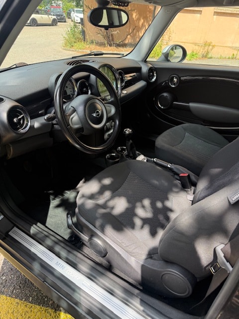 MINI Cooper-image-8