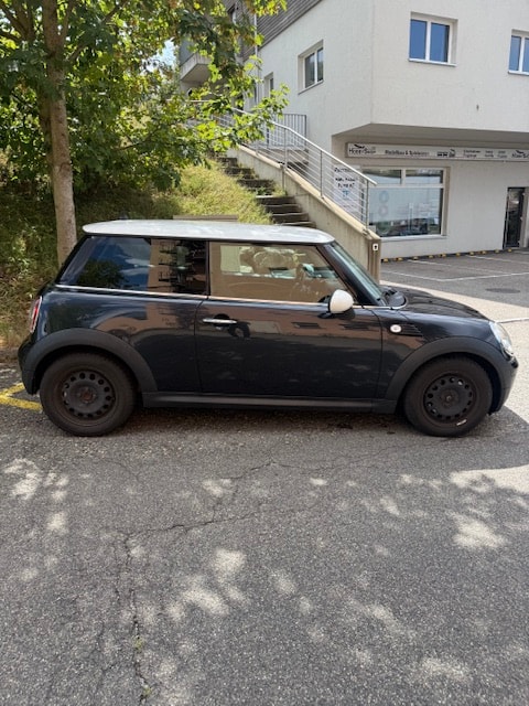 MINI Cooper-image-3