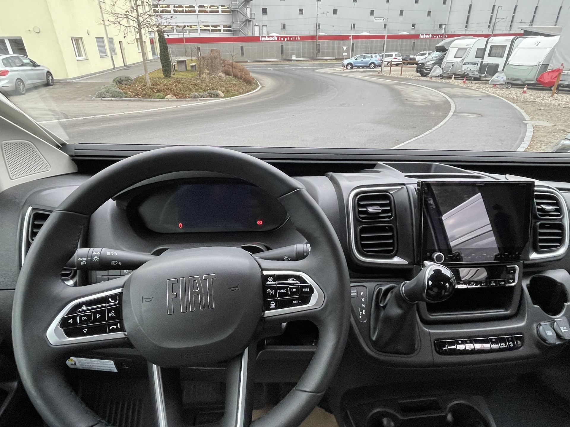 ADRIA Twin 600 SLB-image-3