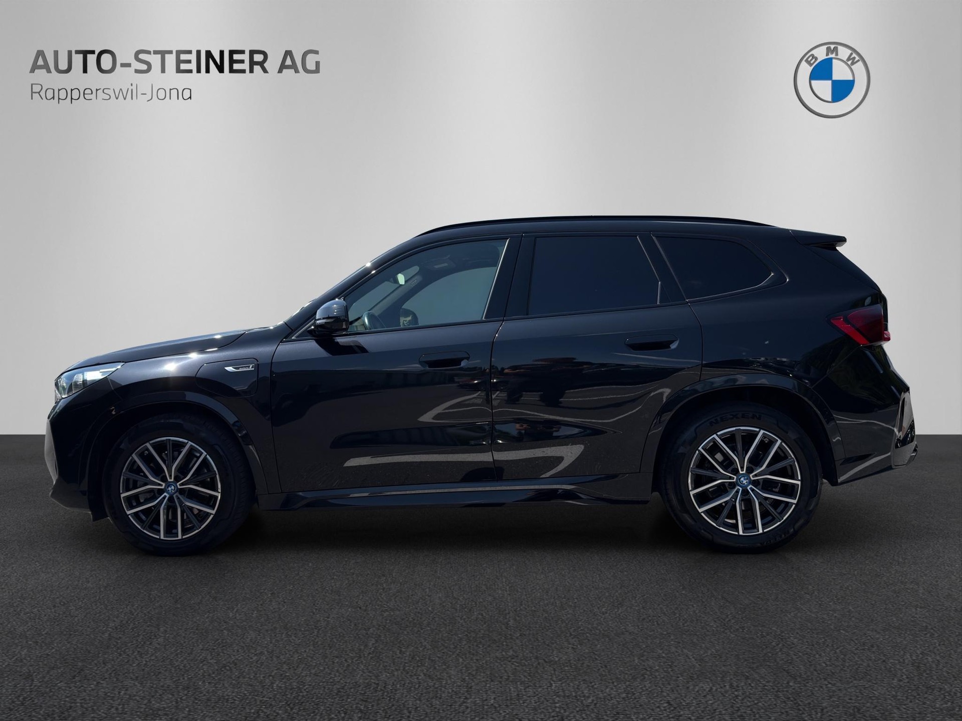 BMW X1 xDrive 30e M Sport-image-1