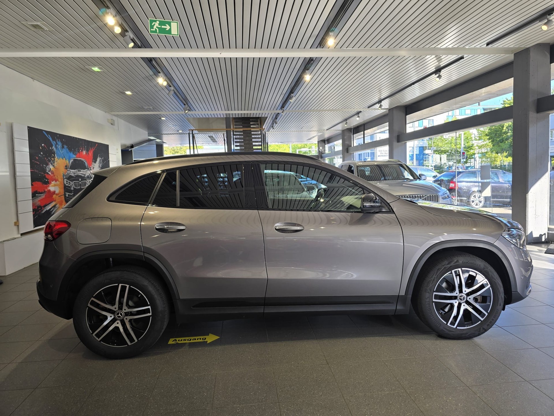 MERCEDES-BENZ GLA 250e Progressive 8G-DCT-image-6