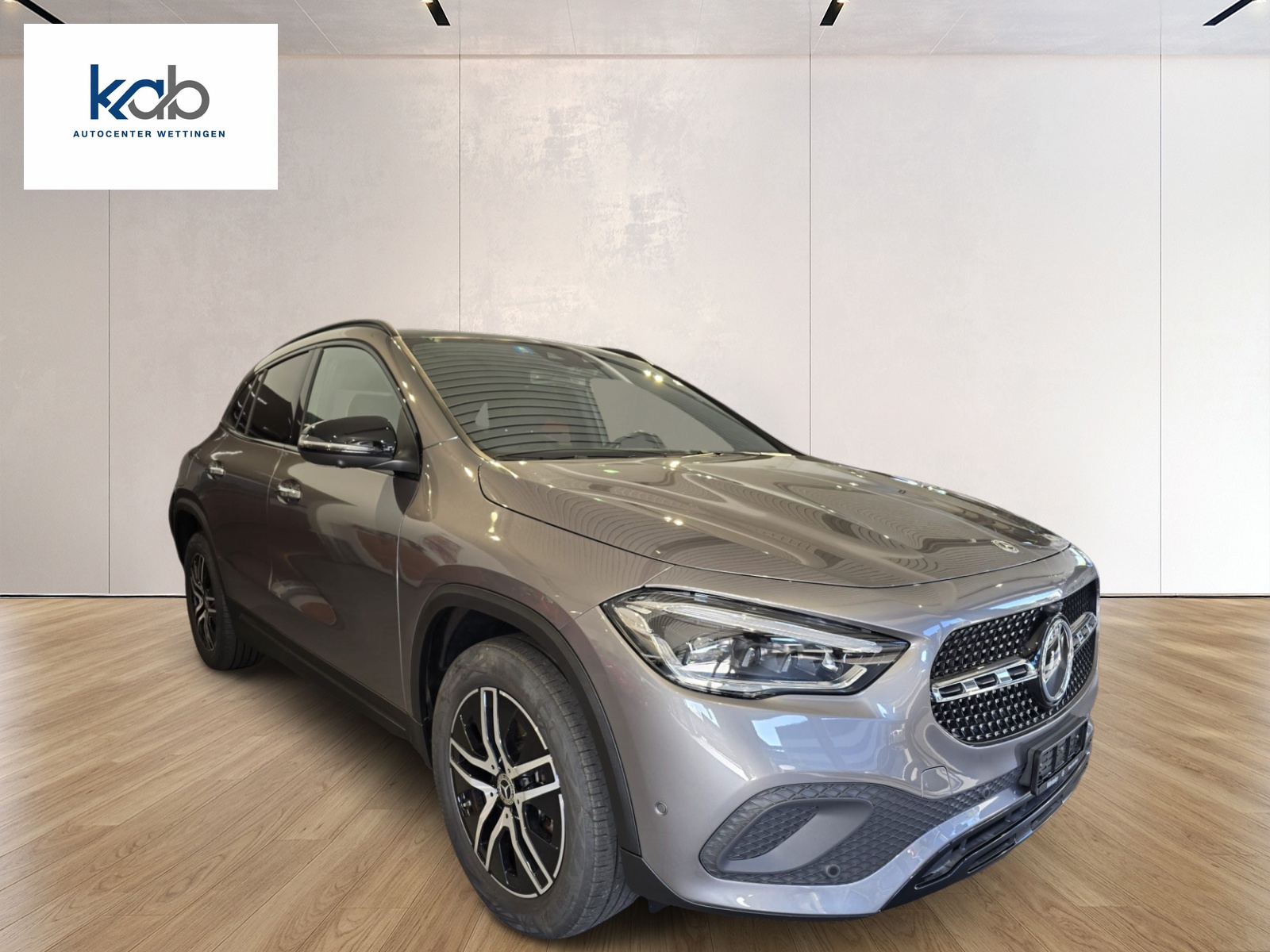 MERCEDES-BENZ GLA 250e Progressive 8G-DCT-showroom-element-2