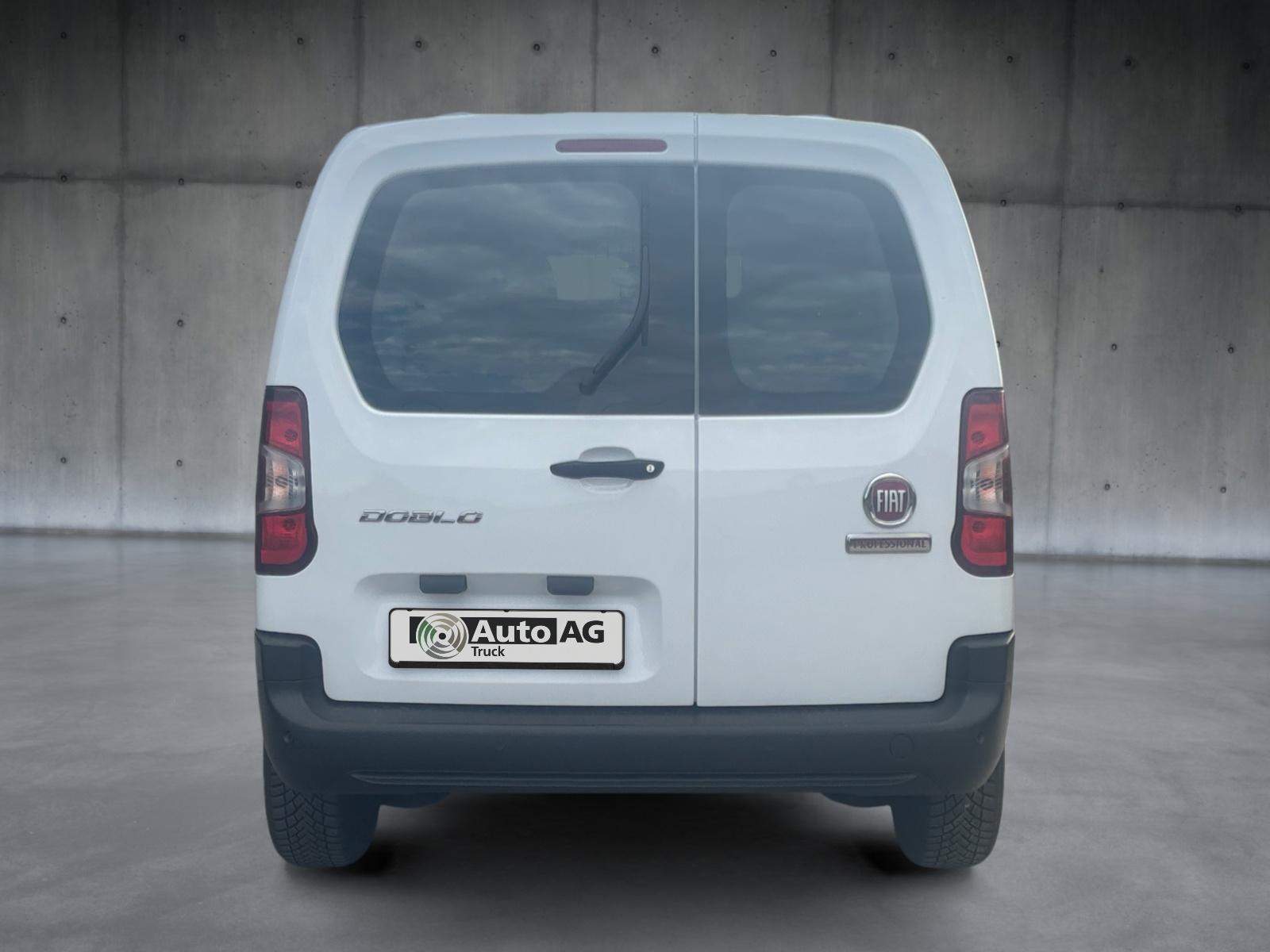 FIAT Doblo 1.5 BlueHDi L1 1000kg Swiss A-image-2