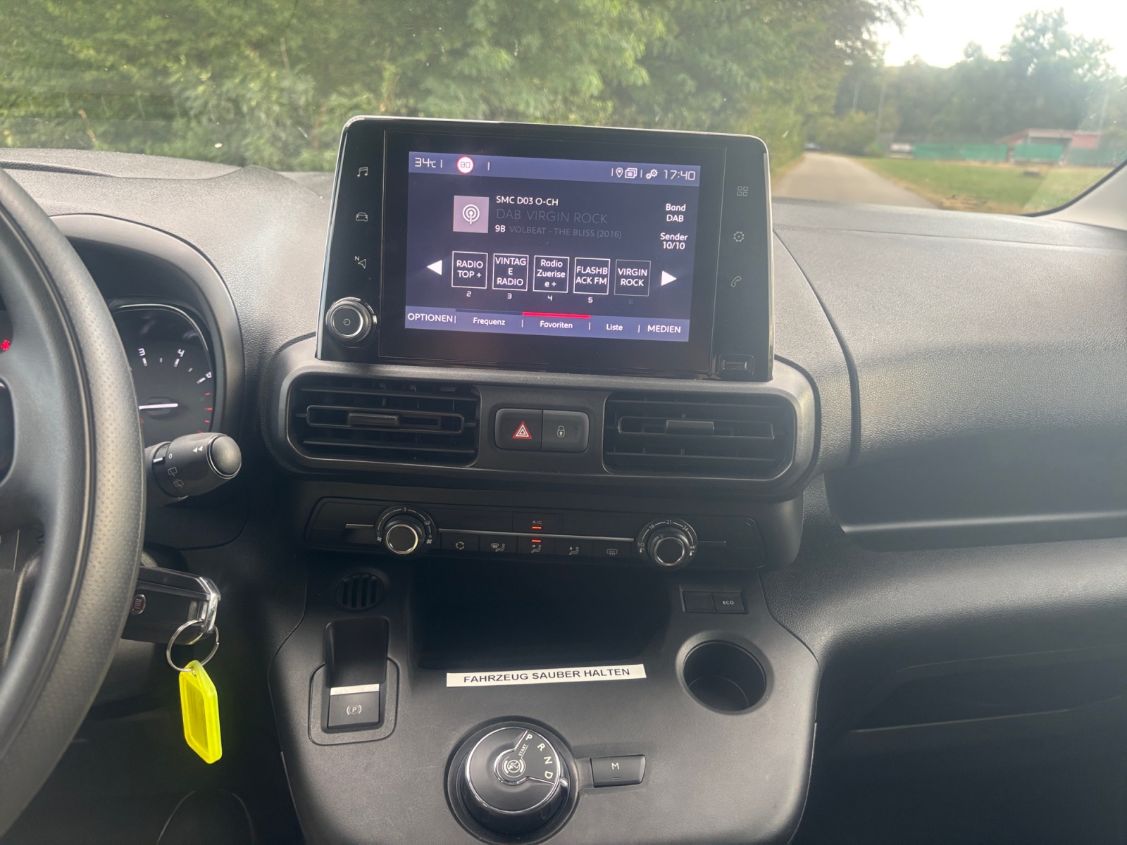FIAT Doblo 1.5 BlueHDi L1 1000kg Swiss A-image-8