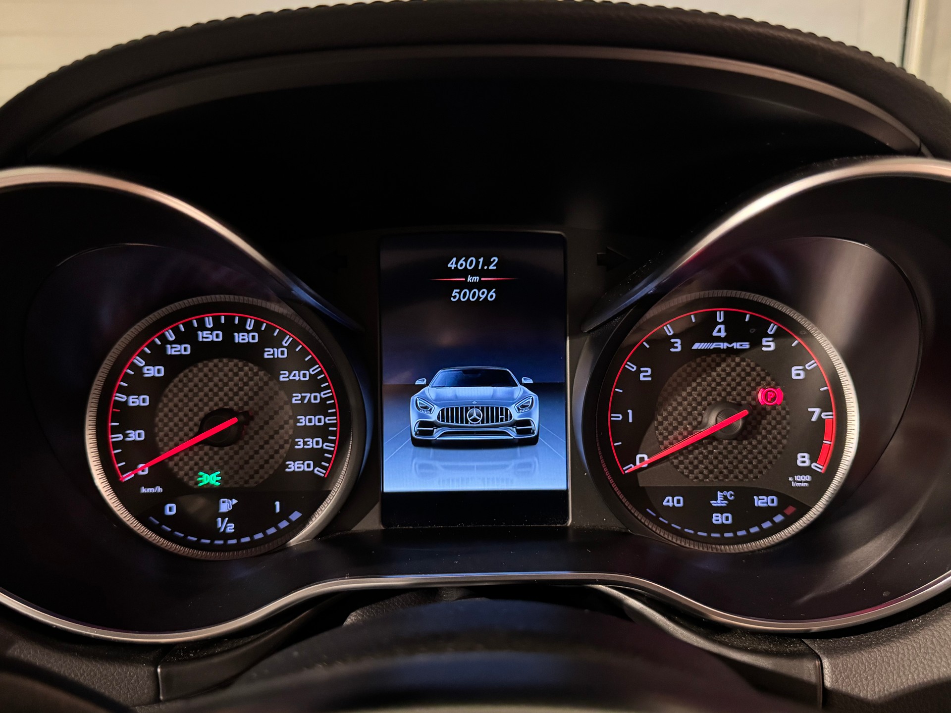 MERCEDES-BENZ AMG GT C Roadster Speedshift DCT-image-18
