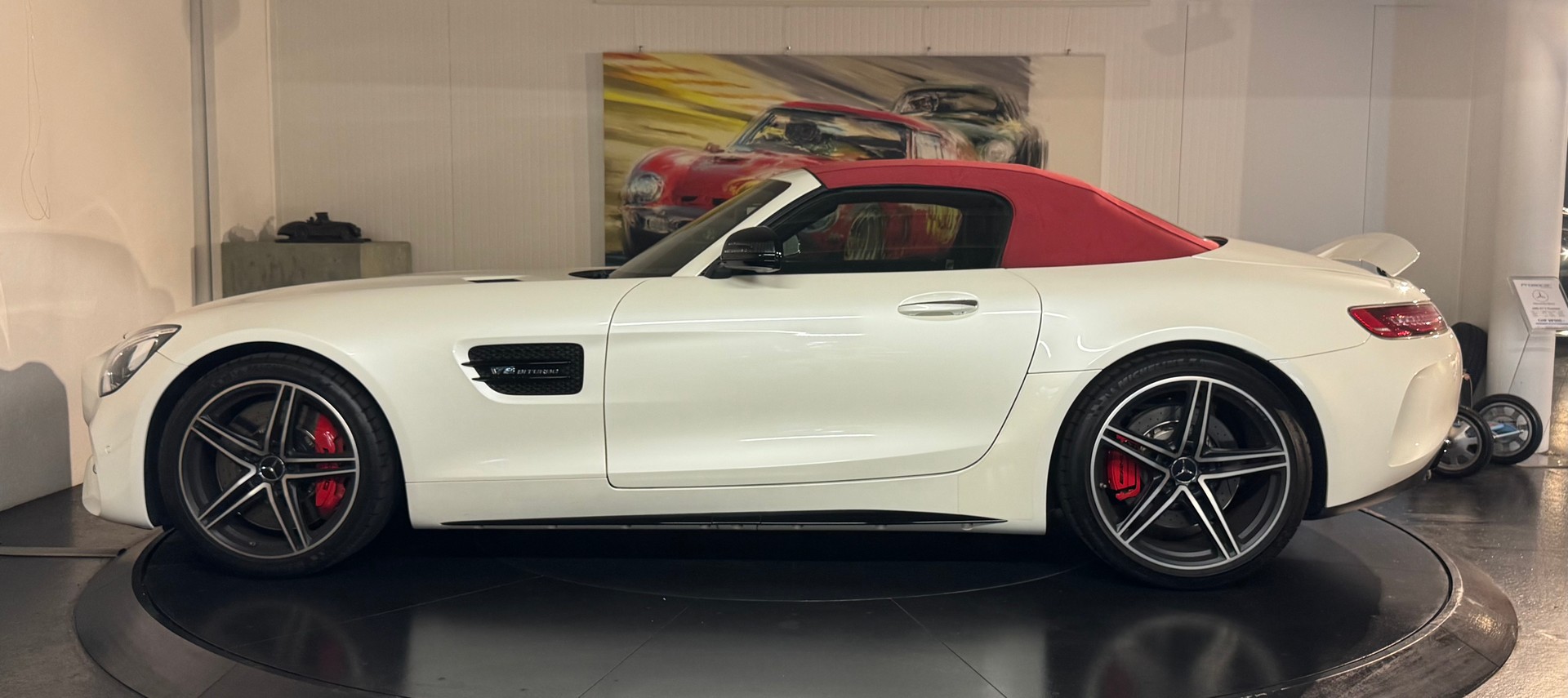 MERCEDES-BENZ AMG GT C Roadster Speedshift DCT-image-2