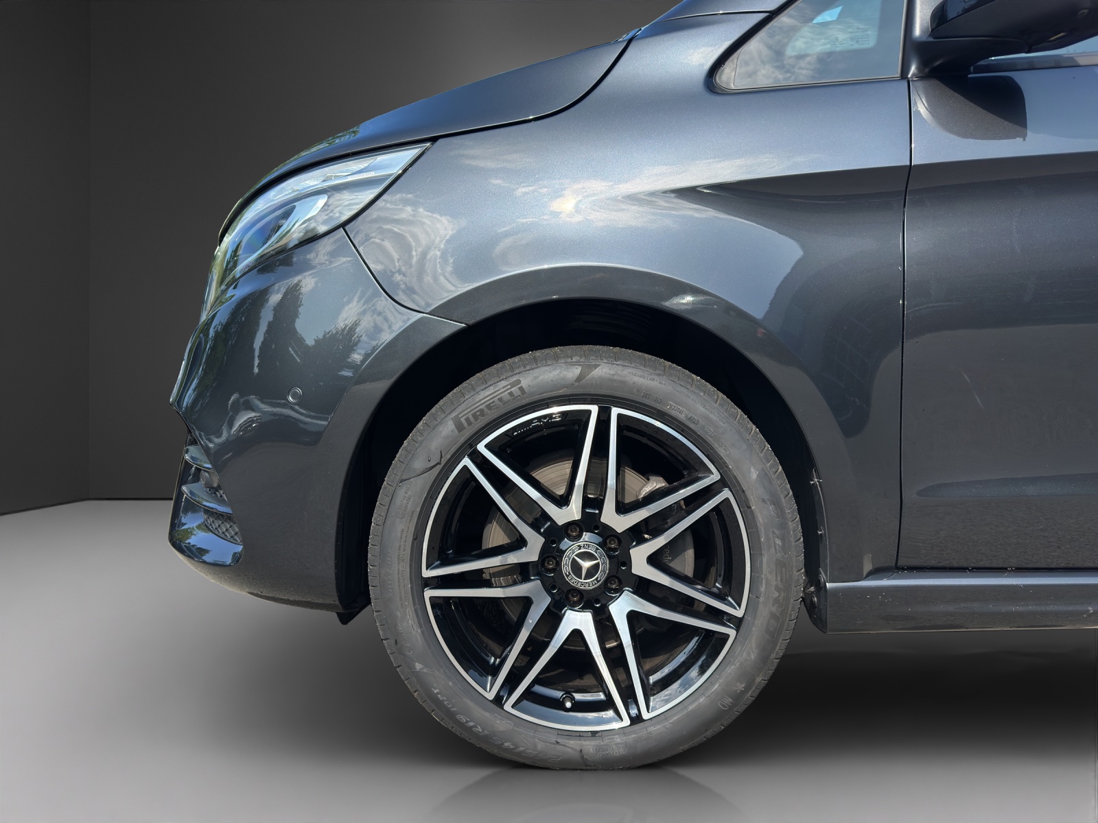 MERCEDES-BENZ V 300 d Swiss Edition kompakt 4Matic 9G-Tronic-image-12