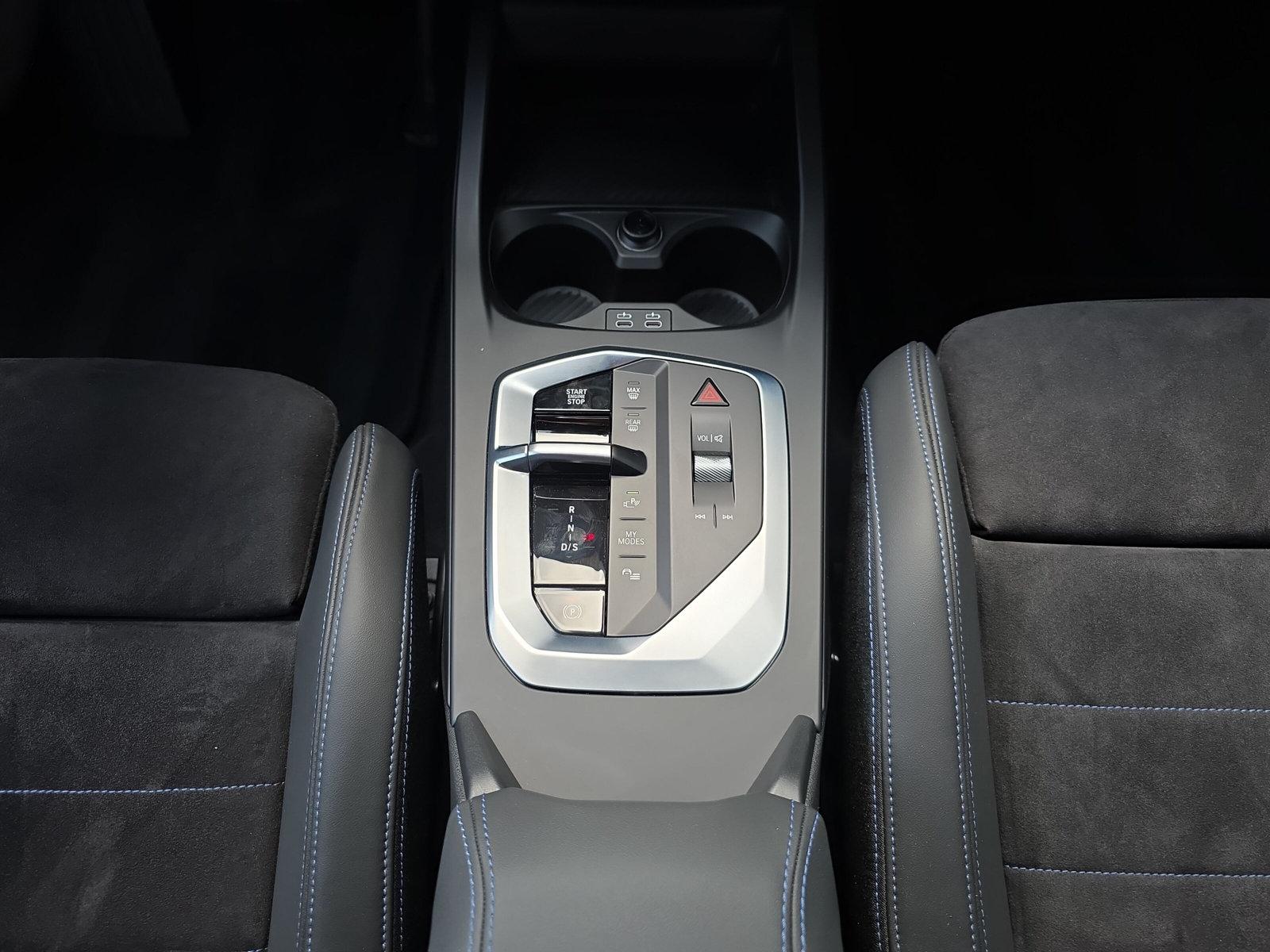 BMW 123 xDrive M Sport (CH) * Skyscraper Grau *-image-25