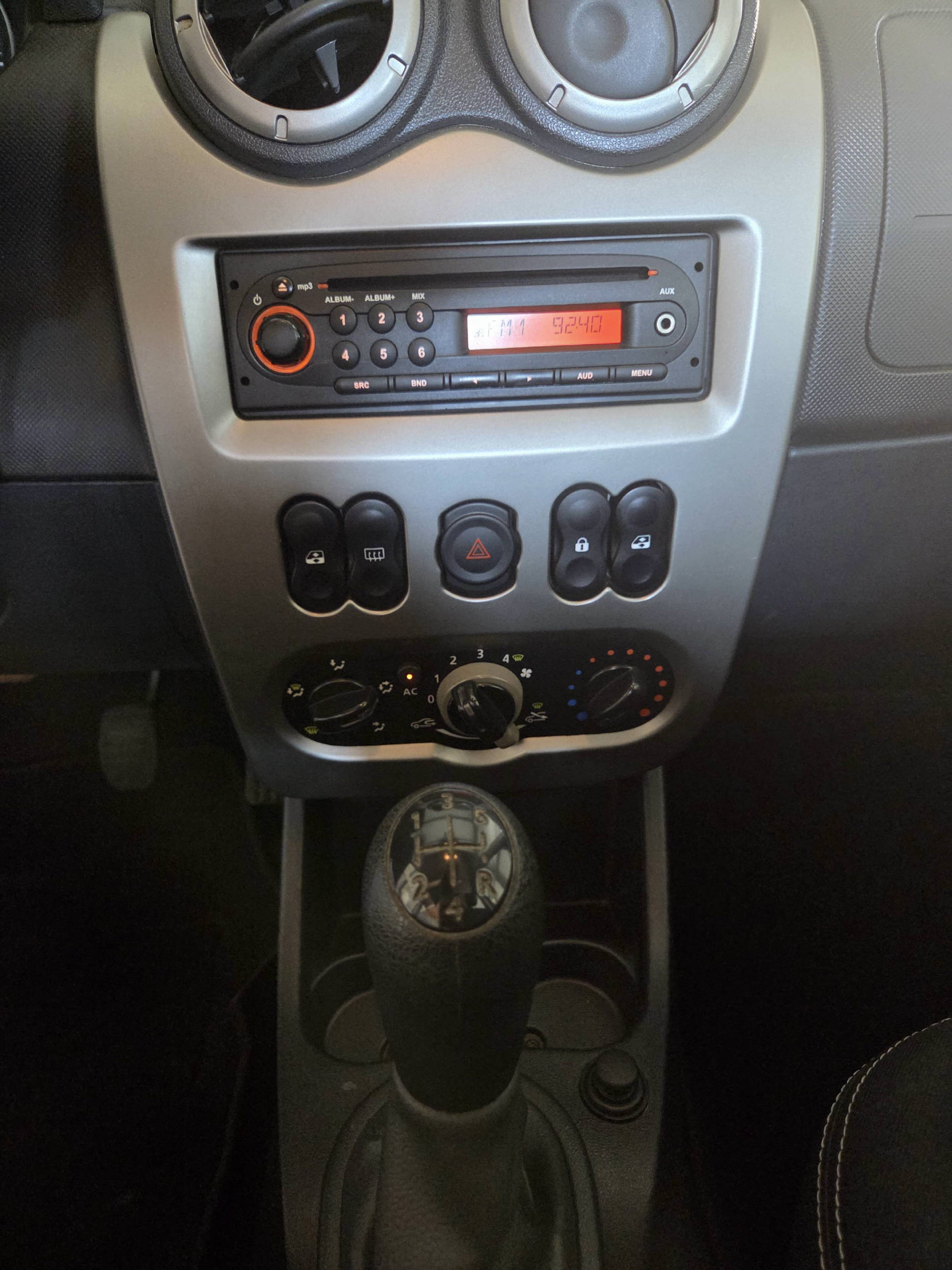 DACIA Sandero 1.6 Stepway-image-8