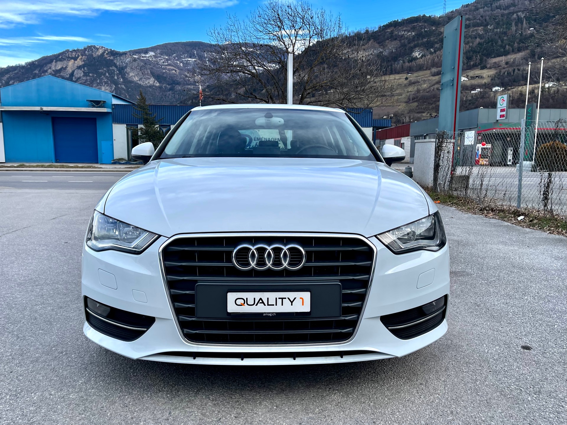 AUDI A3 Sportback 1.8 TFSI Attraction S-tronic-image-18