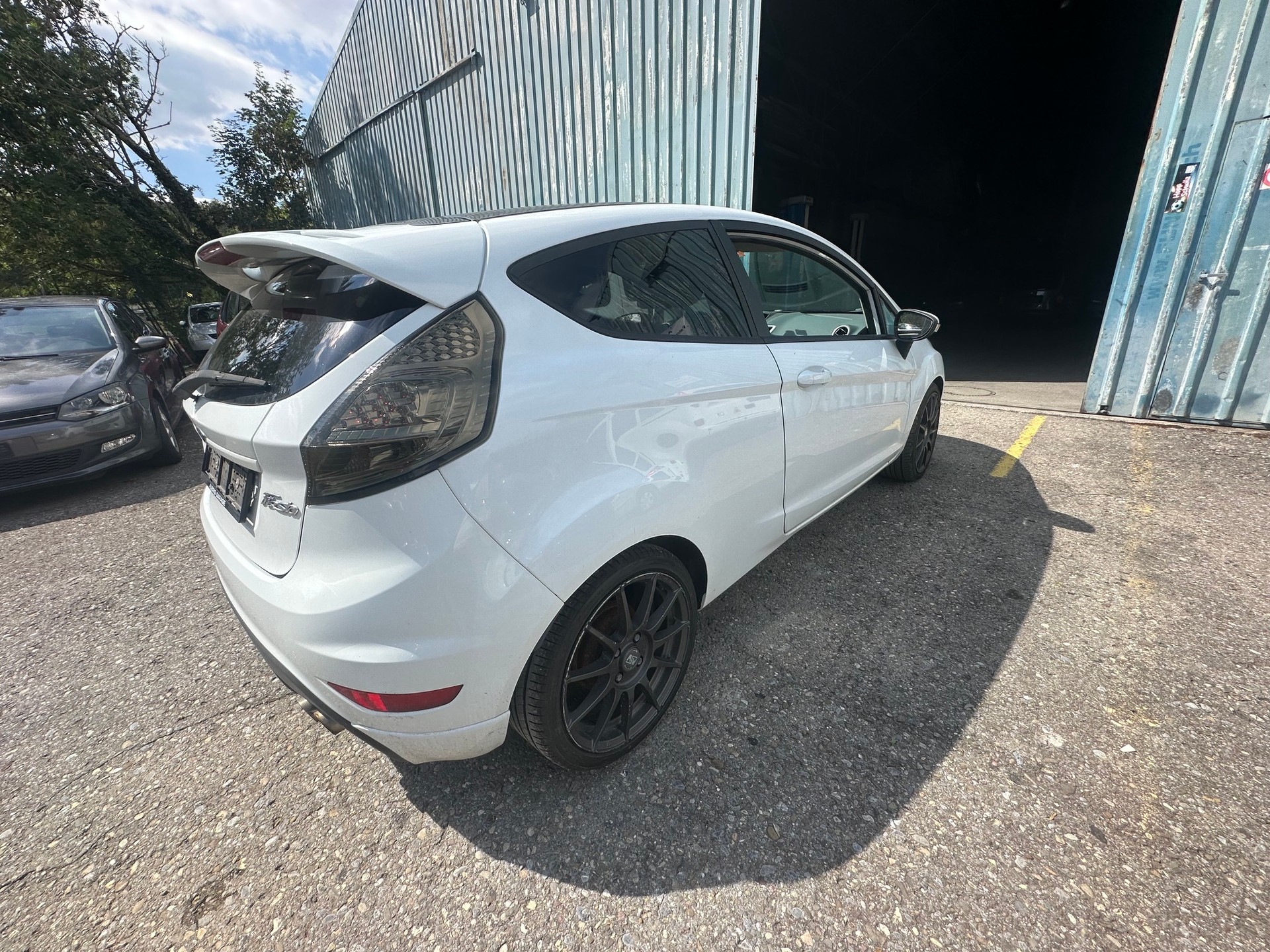 FORD Fiesta 1.6 16V Sport-image-4
