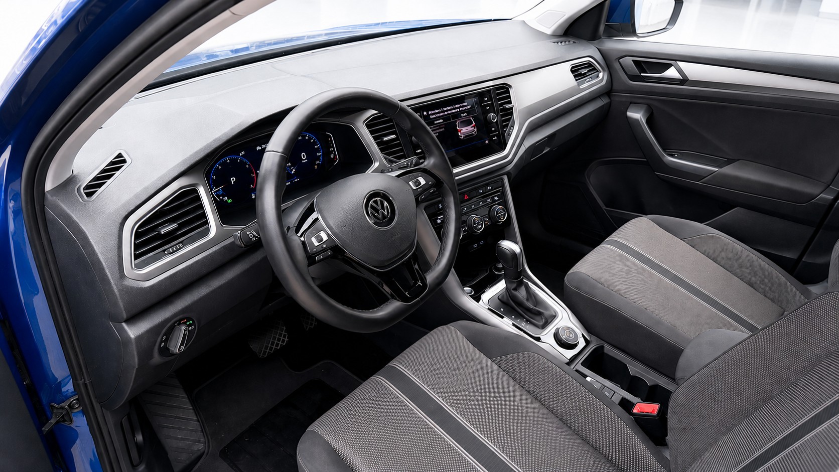 VW T-Roc 2.0 TSI Sport DSG 4Motion-image-8