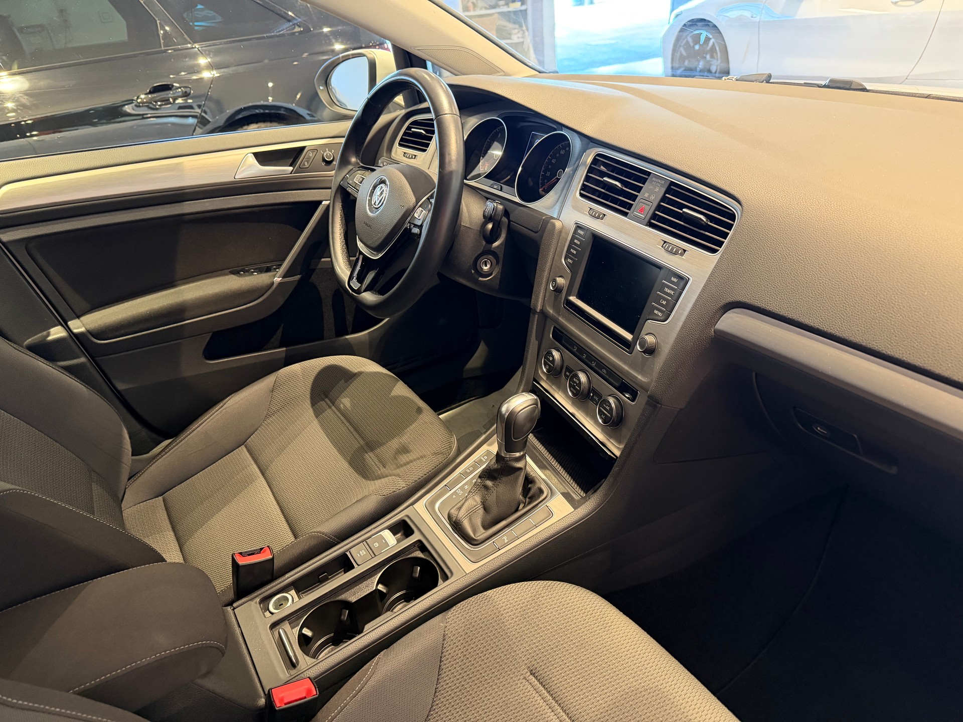 VW Golf VII 1.4 TSI 125 Comfortline DSG-image-6