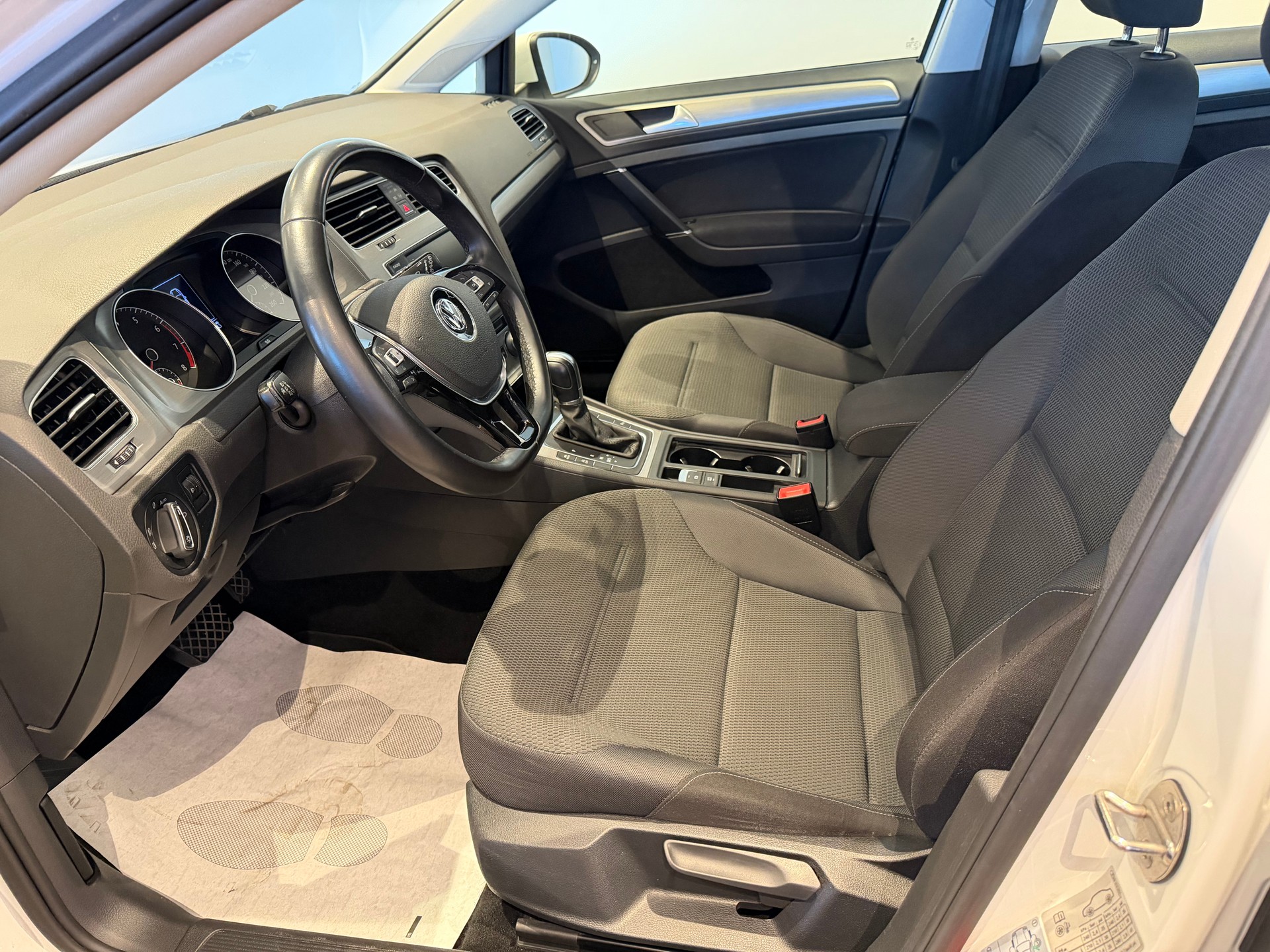 VW Golf VII 1.4 TSI 125 Comfortline DSG-image-8