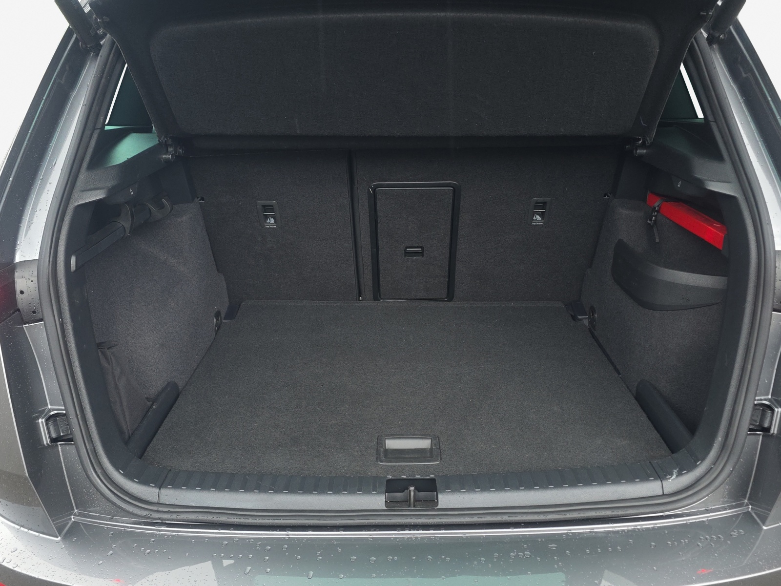 SKODA Karoq 2.0 TSI SportLine 4x4 DSG-image-12