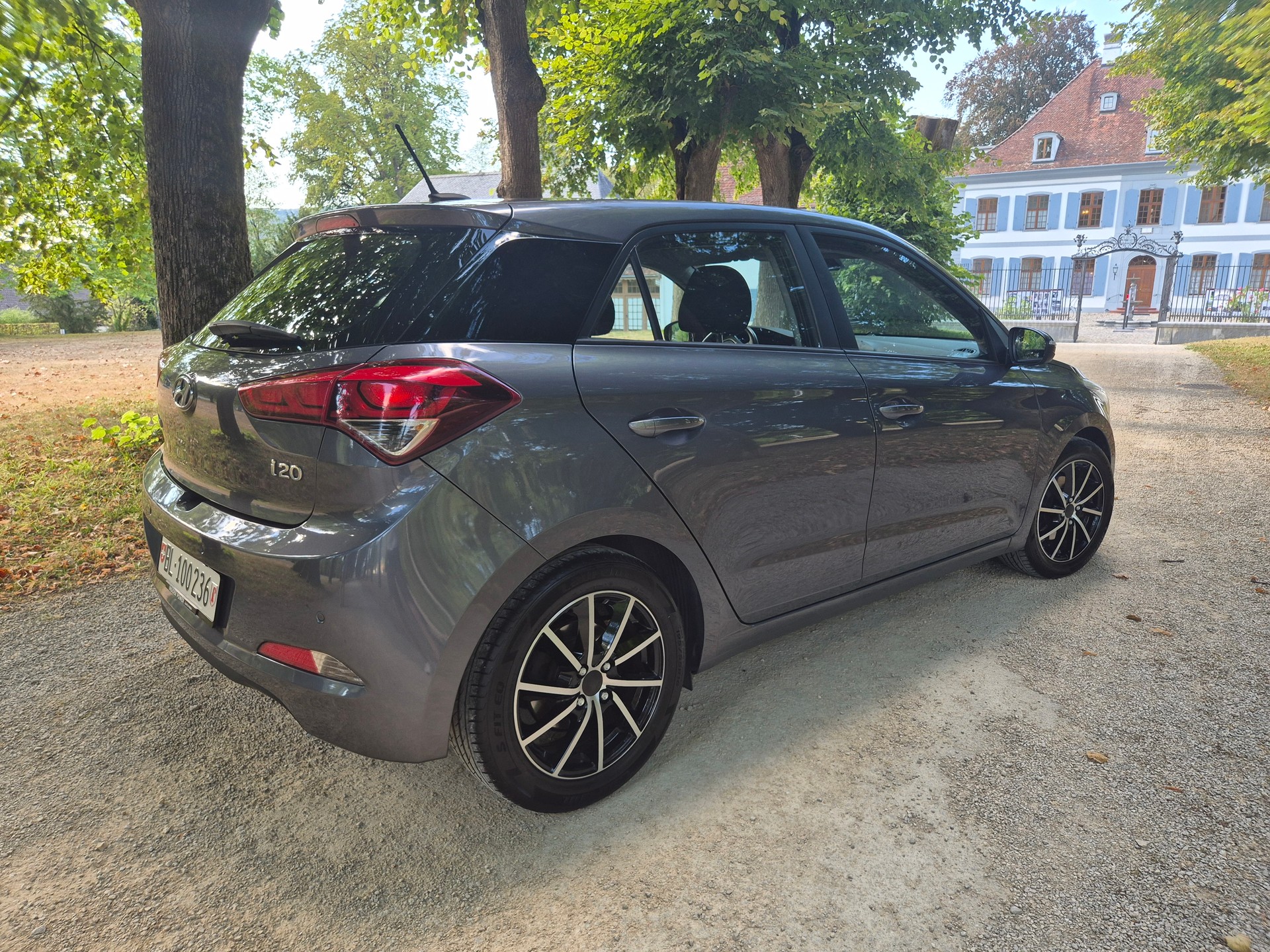 HYUNDAI 1.0 T-GDi 120 Amplia-image-3