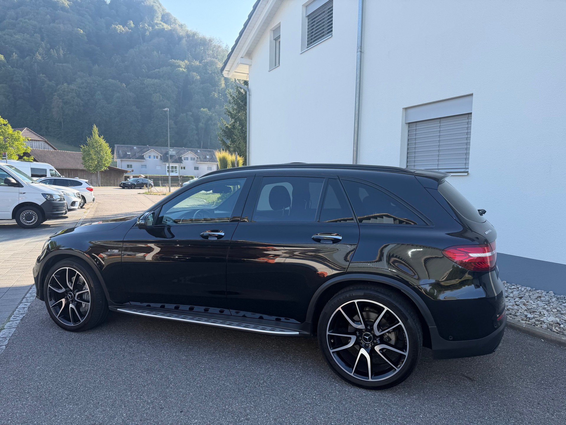 MERCEDES-BENZ GLC 43 AMG 4Matic 9G-Tronic-image-12