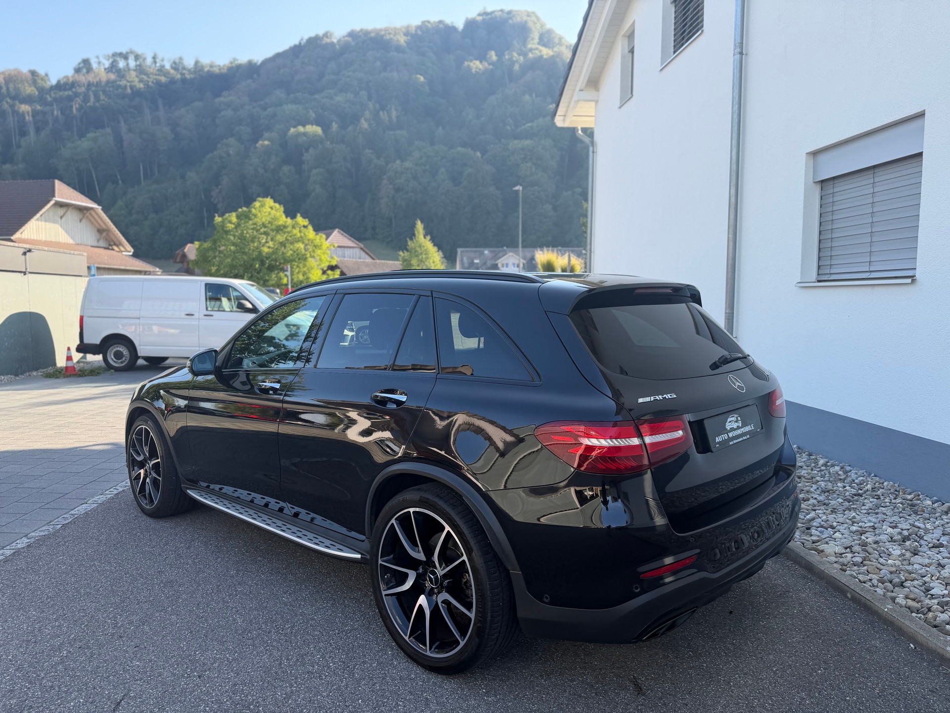 MERCEDES-BENZ GLC 43 AMG 4Matic 9G-Tronic-image-13