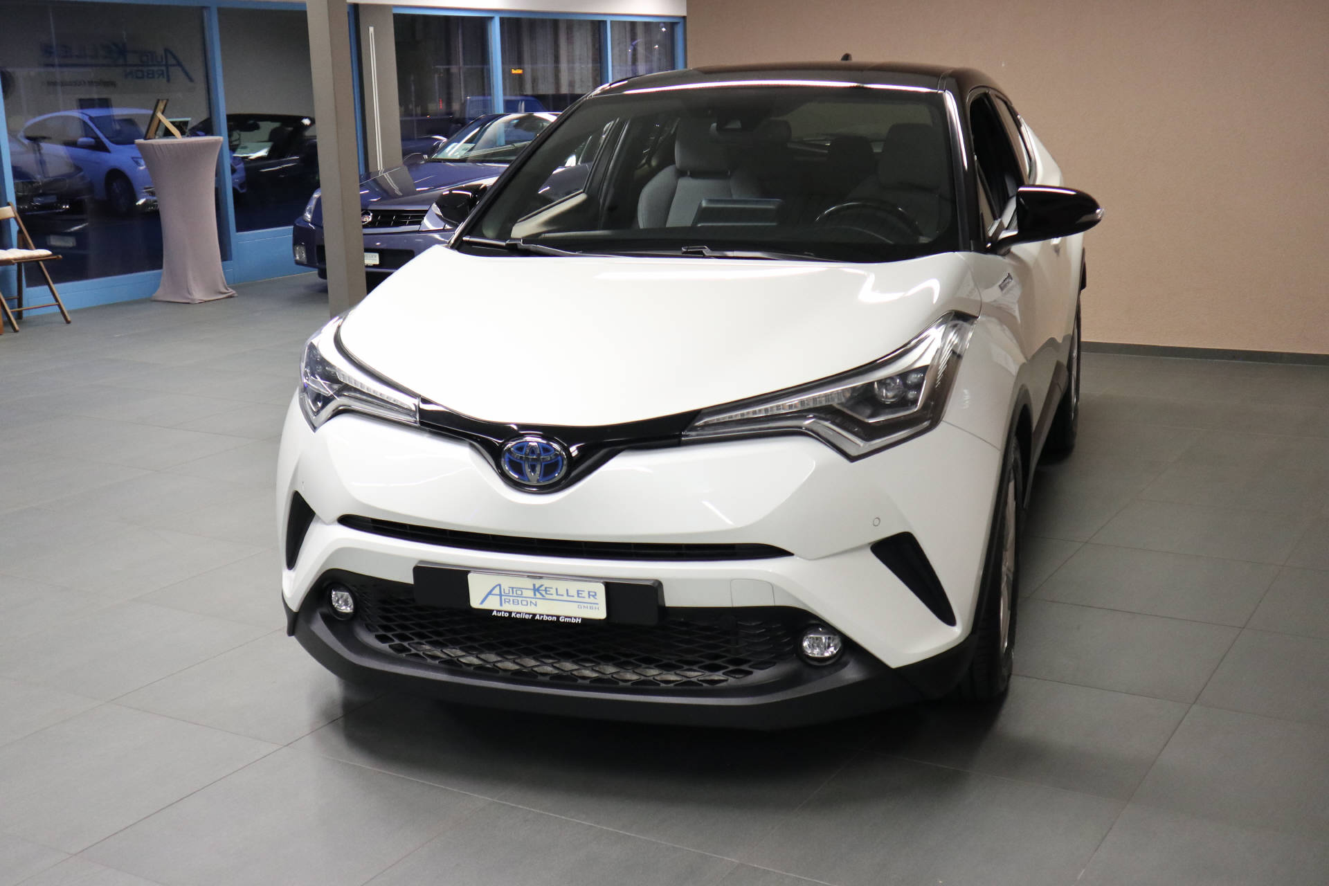 TOYOTA C-HR 1.8 VVTi HSD Style-image-3