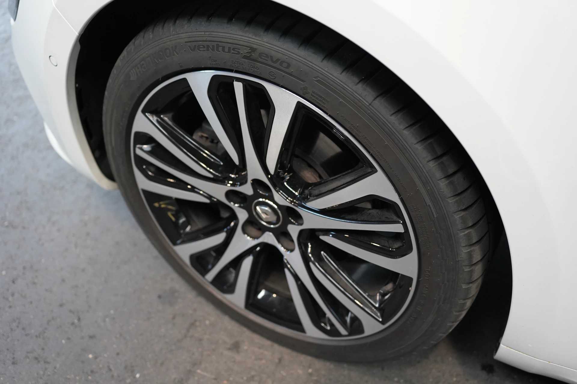 RENAULT Talisman 1.8 TCe Initiale EDC-image-12