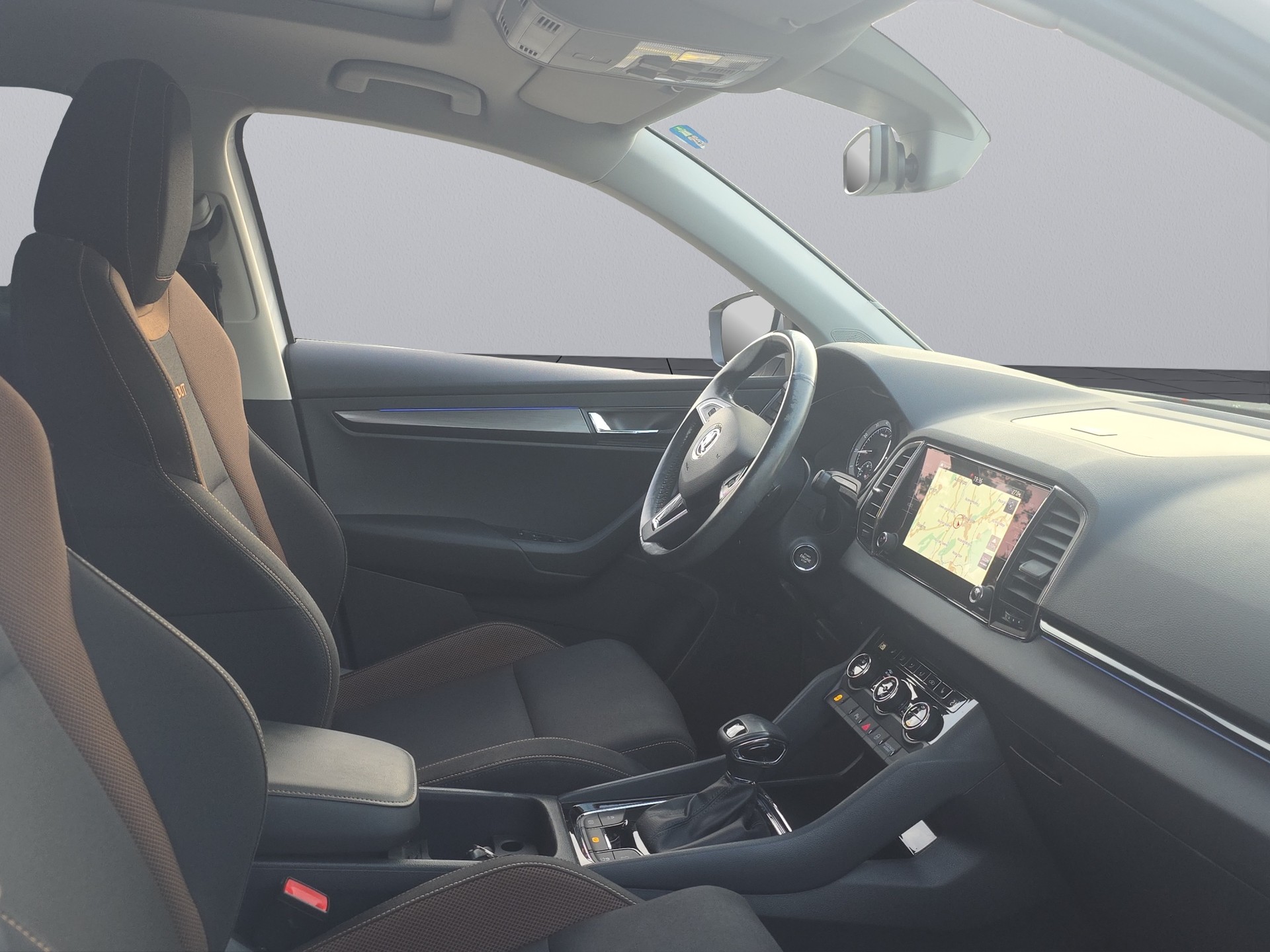 SKODA Karoq 1.5 TSI ACT Scout 4x4 DSG-image-14