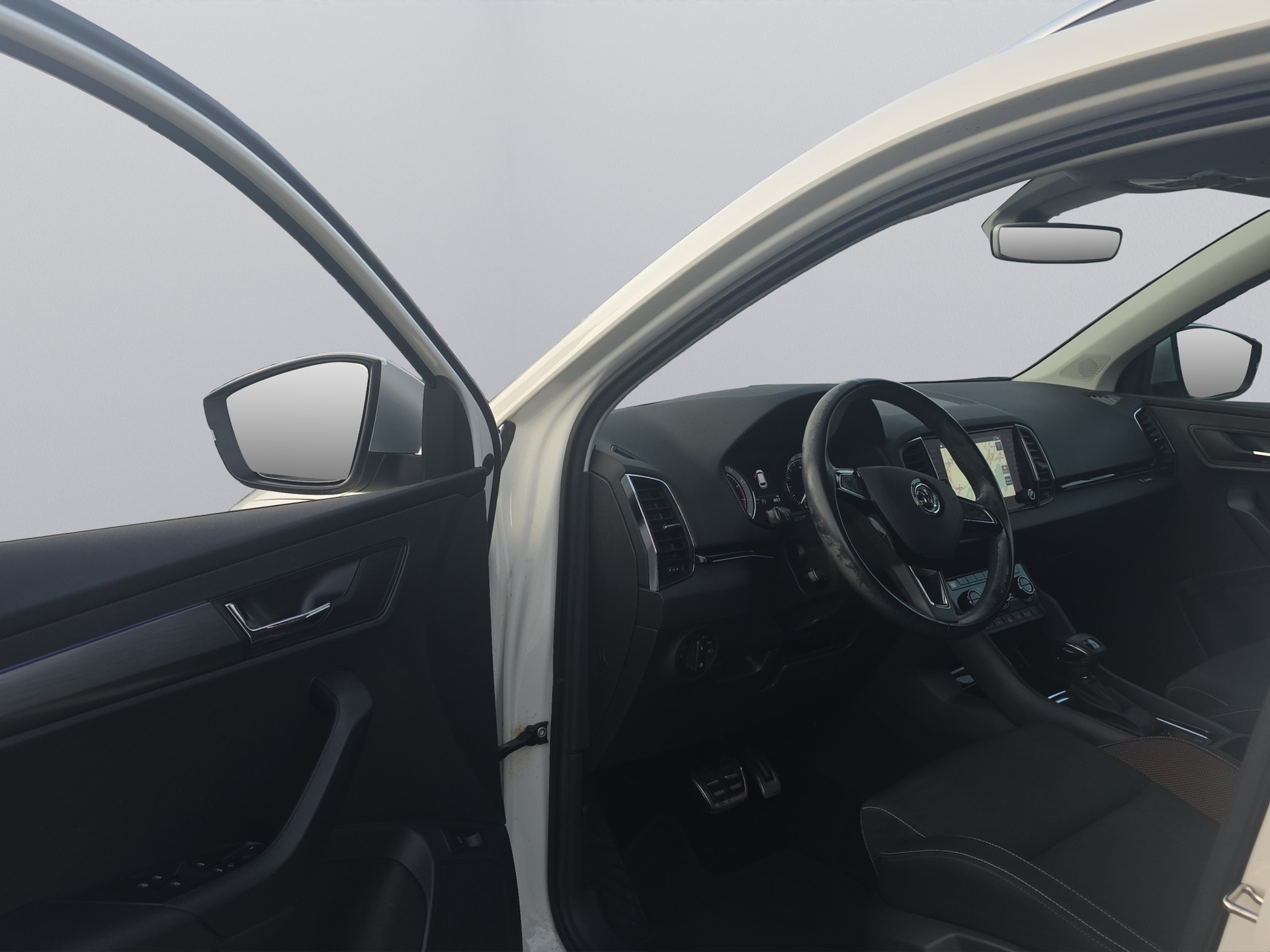 SKODA Karoq 1.5 TSI ACT Scout 4x4 DSG-image-15