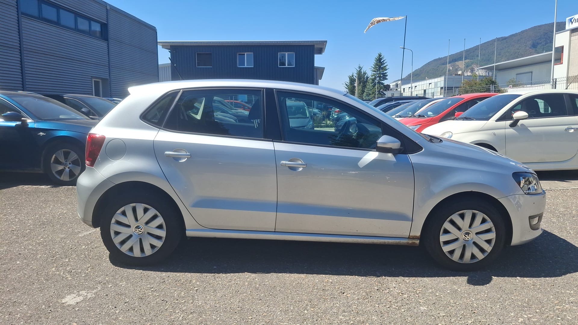 VW Polo 1.6 TDI Trendline DSG-image-9