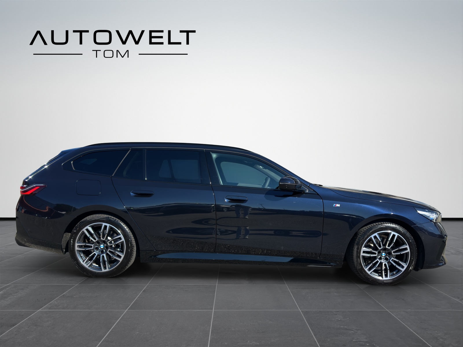 BMW 520d xDrive 48V Touring Pure M Sport Edition *CH* Gratis Service-image-6