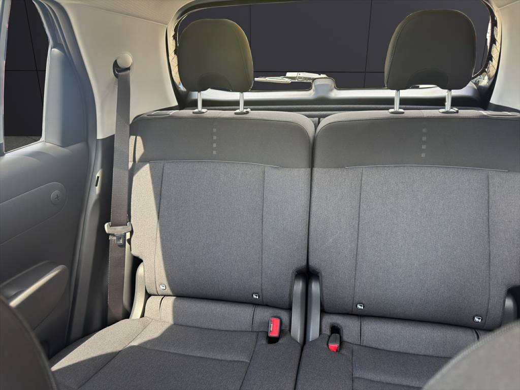 HYUNDAI Inster 49kWh Amplia-image-11