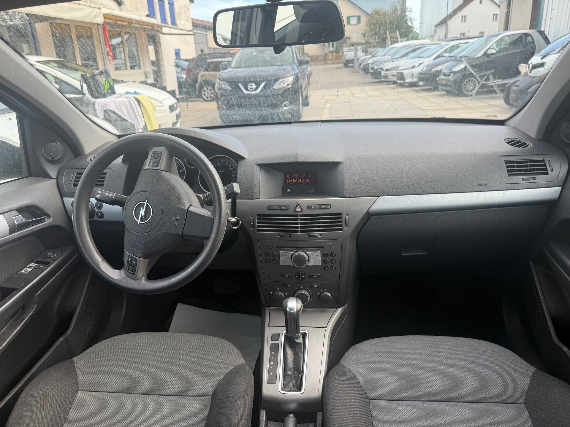 OPEL Astra 1.8i 16V Cosmo-image-5