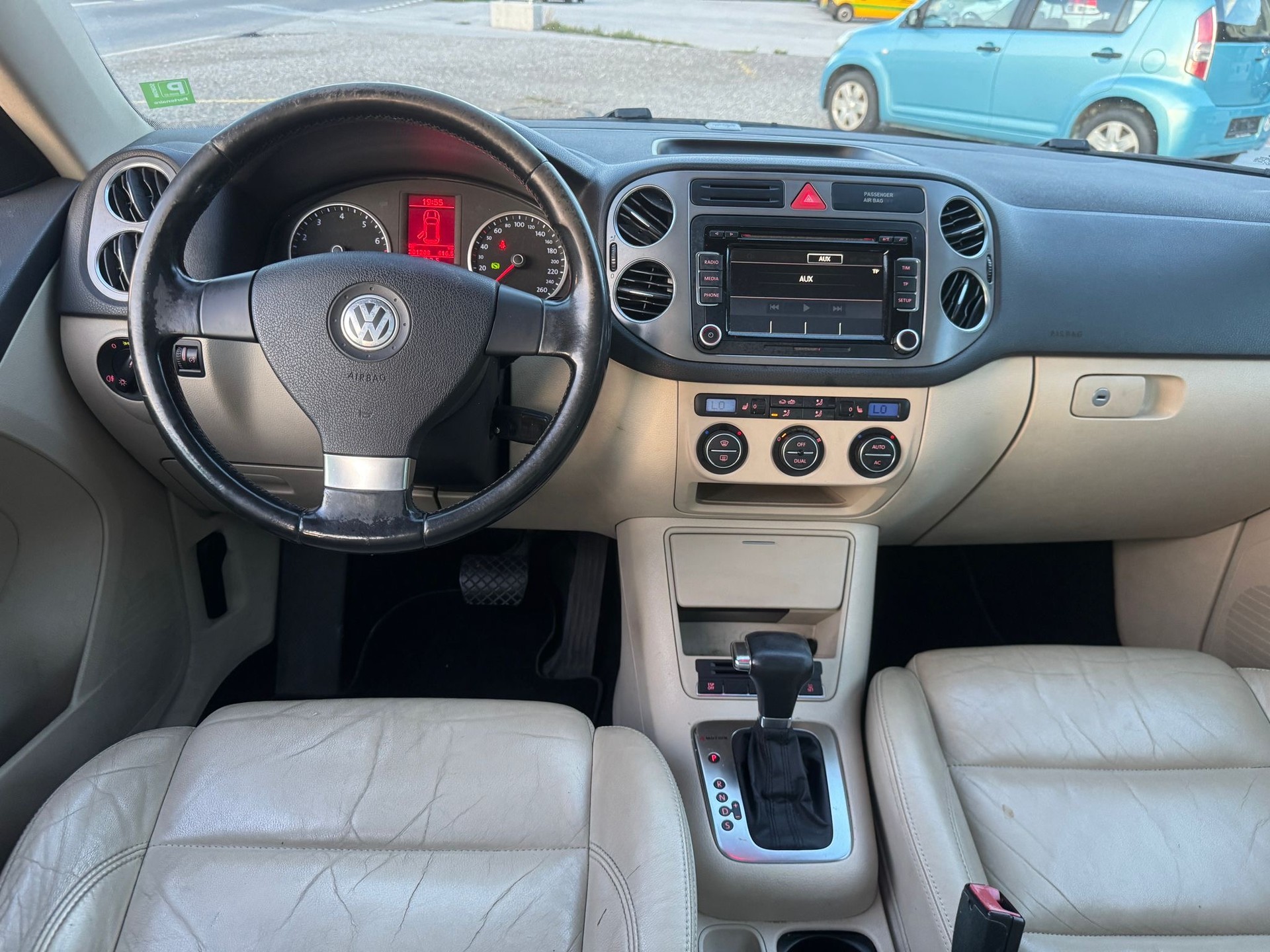 VW Tiguan 2.0 TSI Sport&Style Tiptronic-image-7
