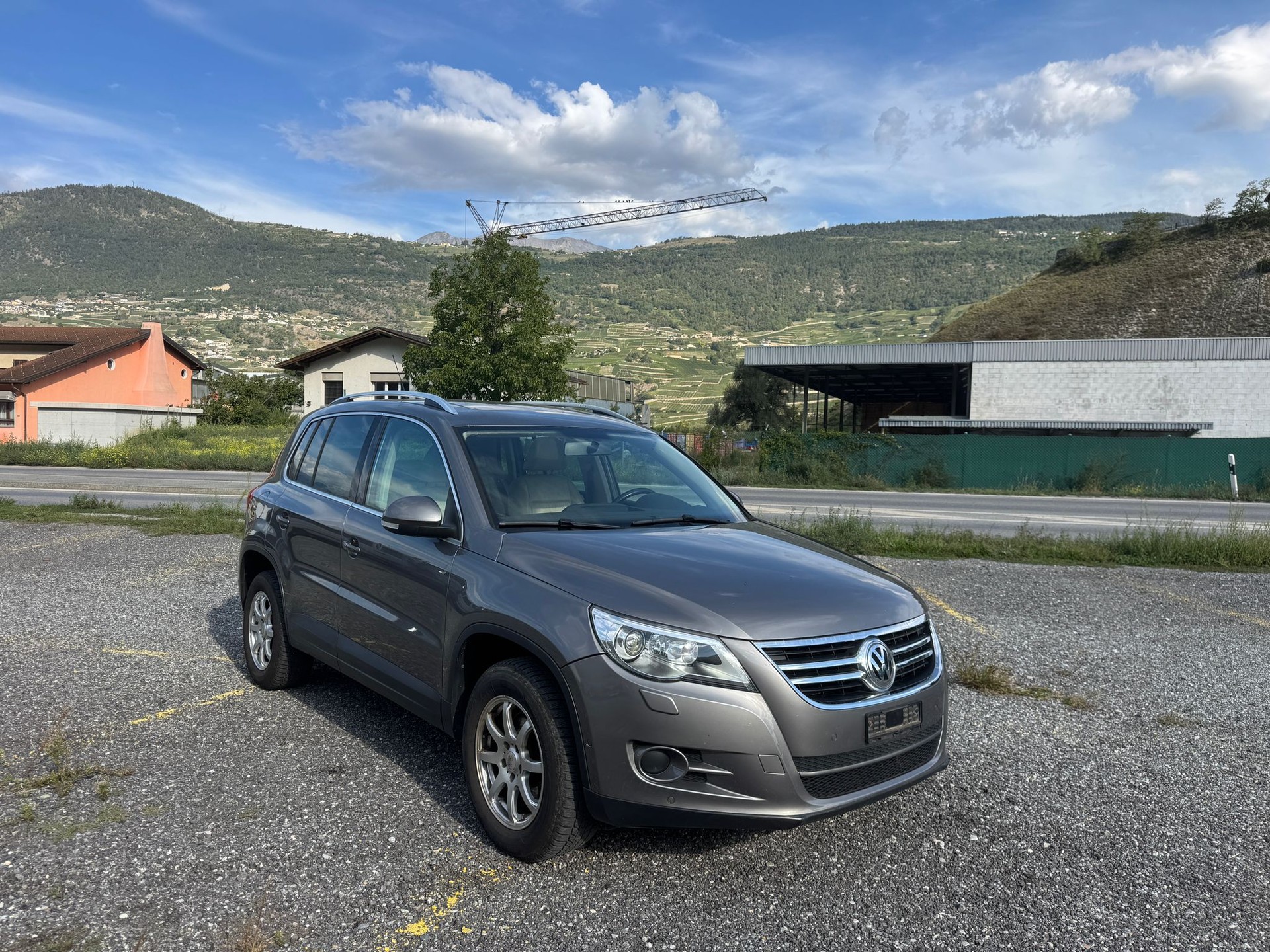 VW Tiguan 2.0 TSI Sport&Style Tiptronic-image-0