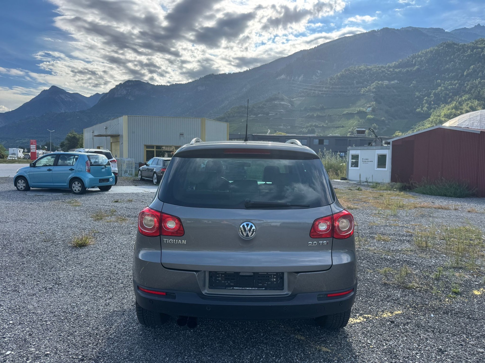 VW Tiguan 2.0 TSI Sport&Style Tiptronic-image-5