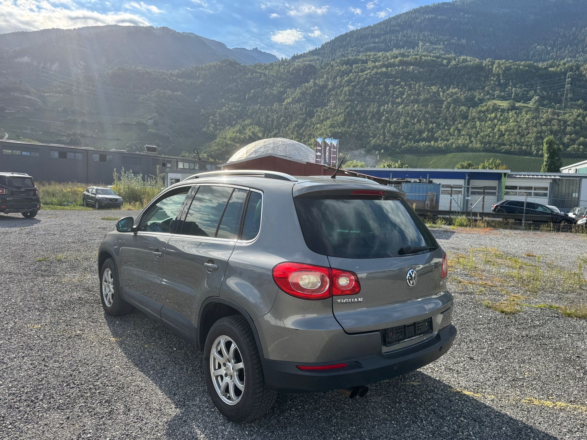 VW Tiguan 2.0 TSI Sport&Style Tiptronic-image-4