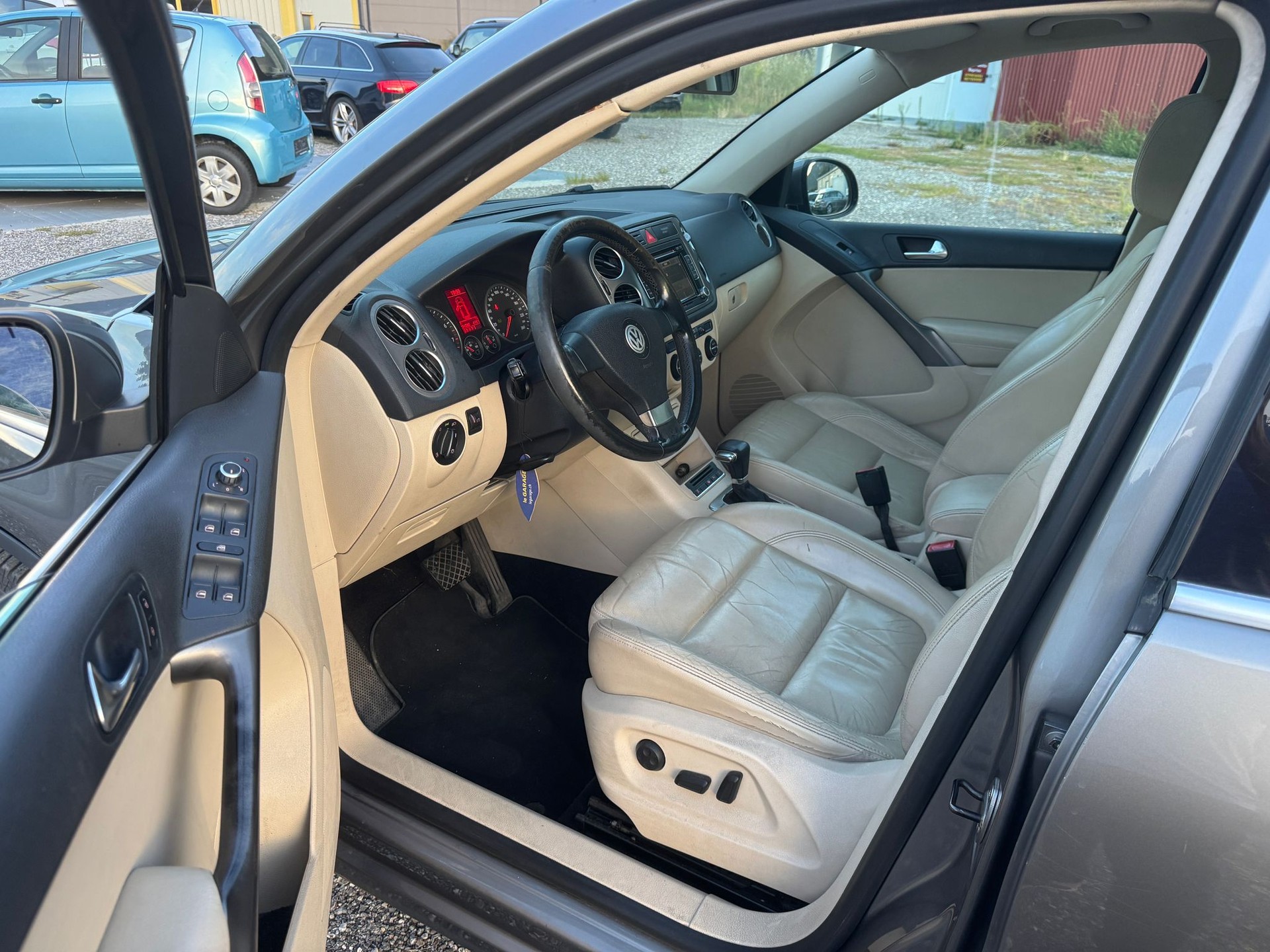 VW Tiguan 2.0 TSI Sport&Style Tiptronic-image-6