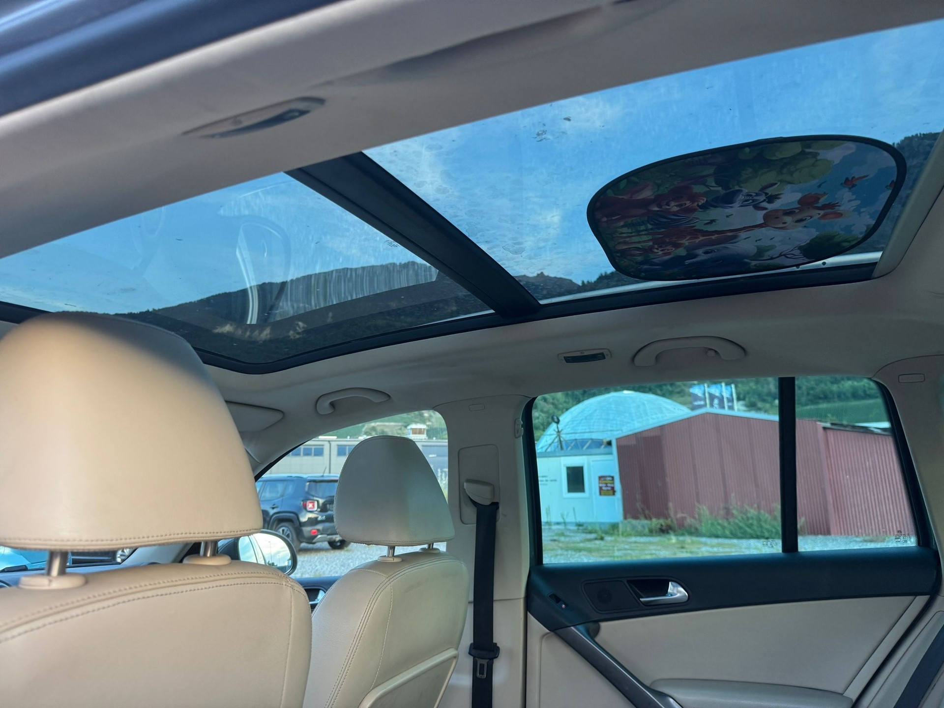 VW Tiguan 2.0 TSI Sport&Style Tiptronic-image-8
