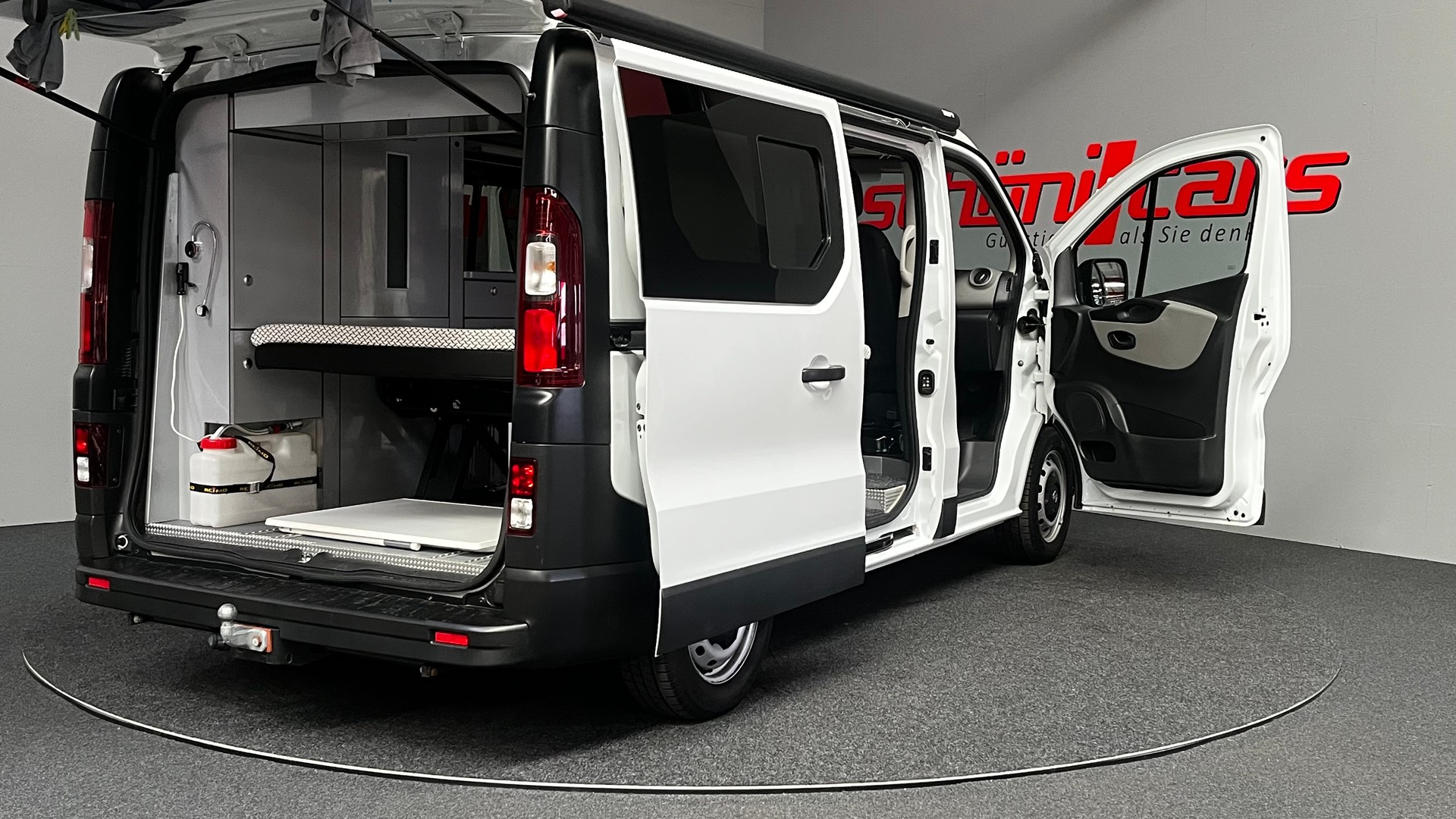 NISSAN NV 300 Camper dCi 121 PS MT-image-5