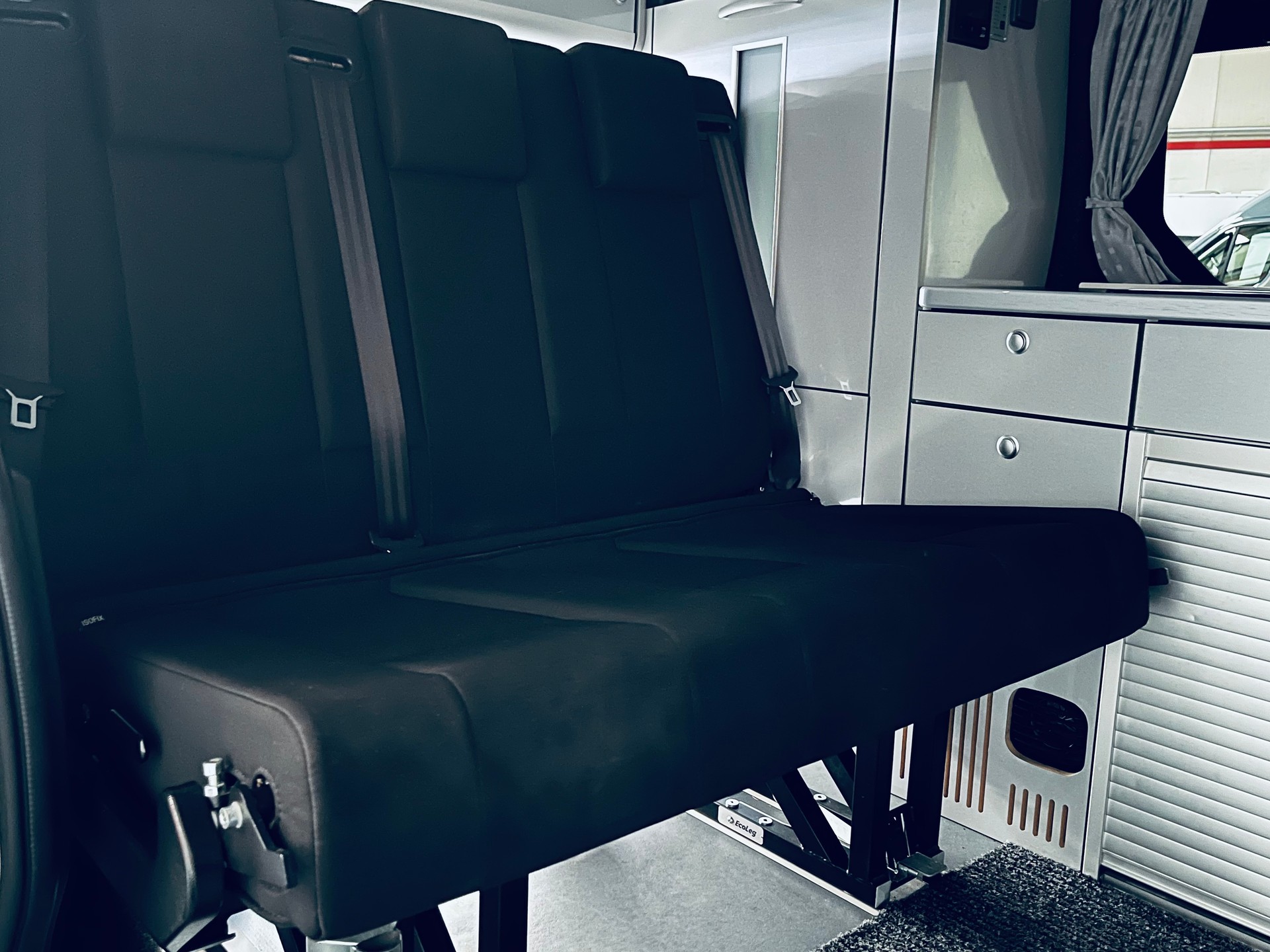 NISSAN NV 300 Camper dCi 121 PS MT-image-26