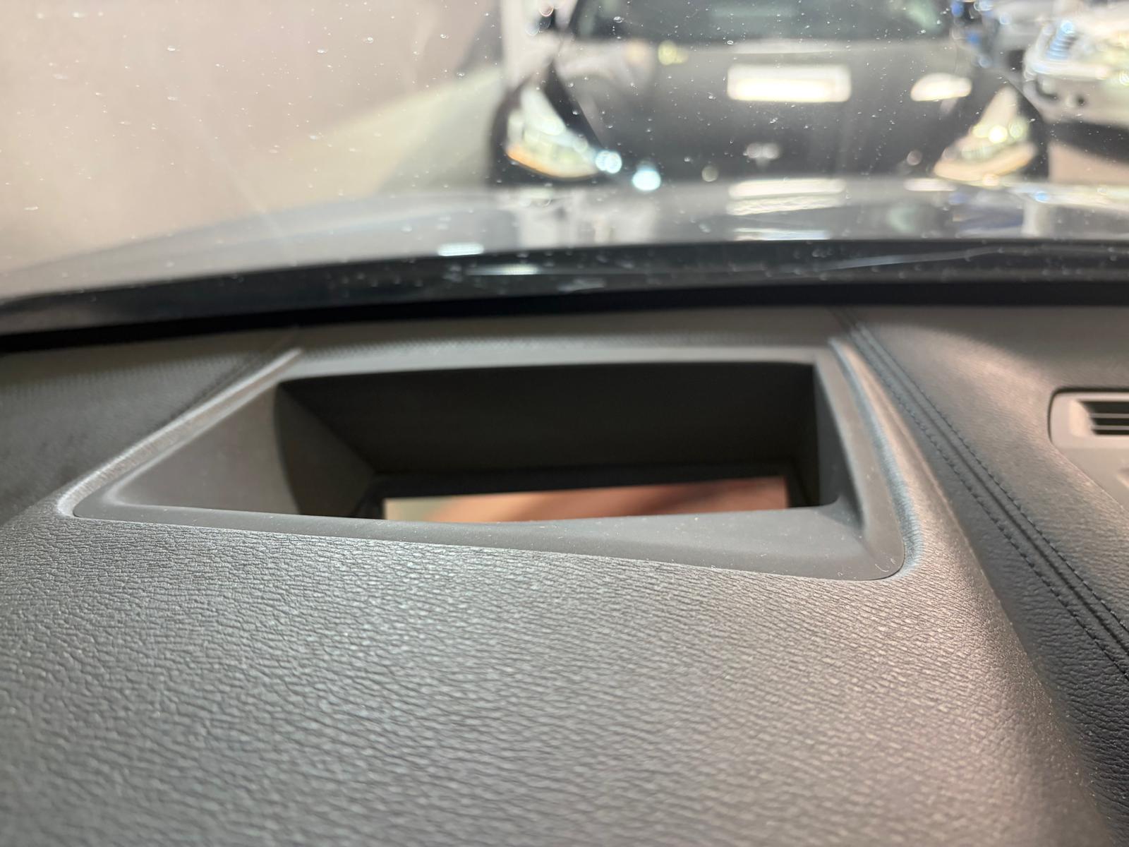 BMW X1 xDrive 25e M Sport Steptronic - Attelage - Toit ouvrant-image-20