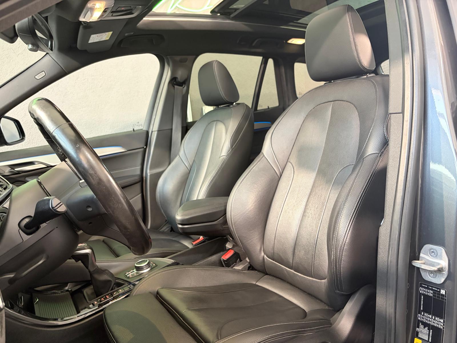 BMW X1 xDrive 25e M Sport Steptronic - Attelage - Toit ouvrant-image-12