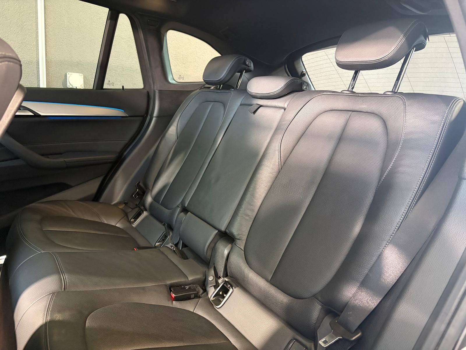 BMW X1 xDrive 25e M Sport Steptronic - Attelage - Toit ouvrant-image-14