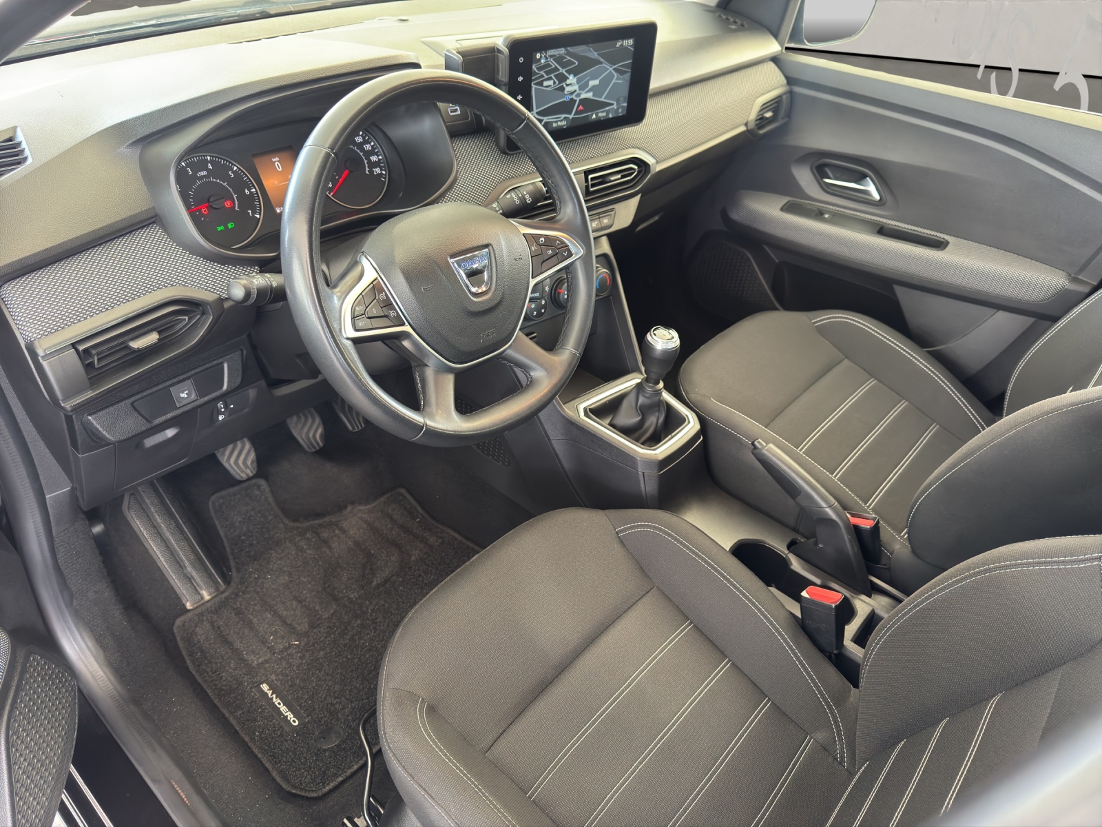 DACIA Sandero 1.0 TCe Comfort 91PS-image-9