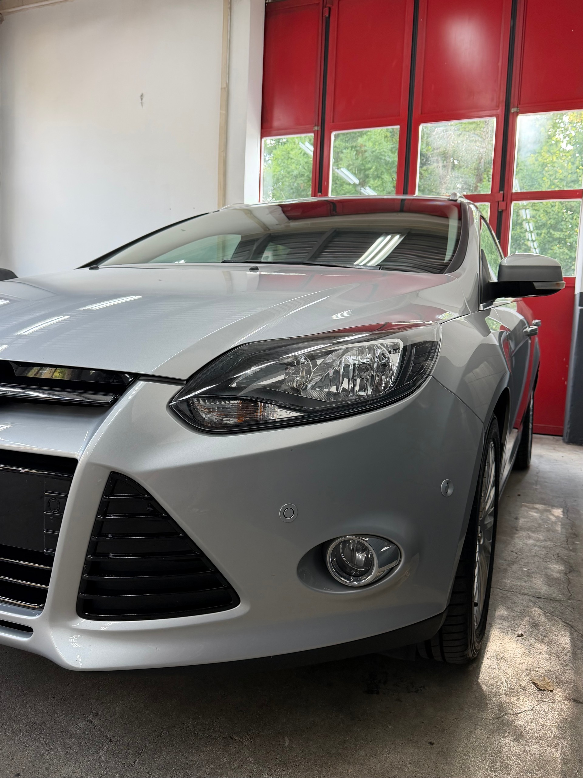FORD Focus 1.6 SCTi Titanium //NEU AB MFK!-image-4