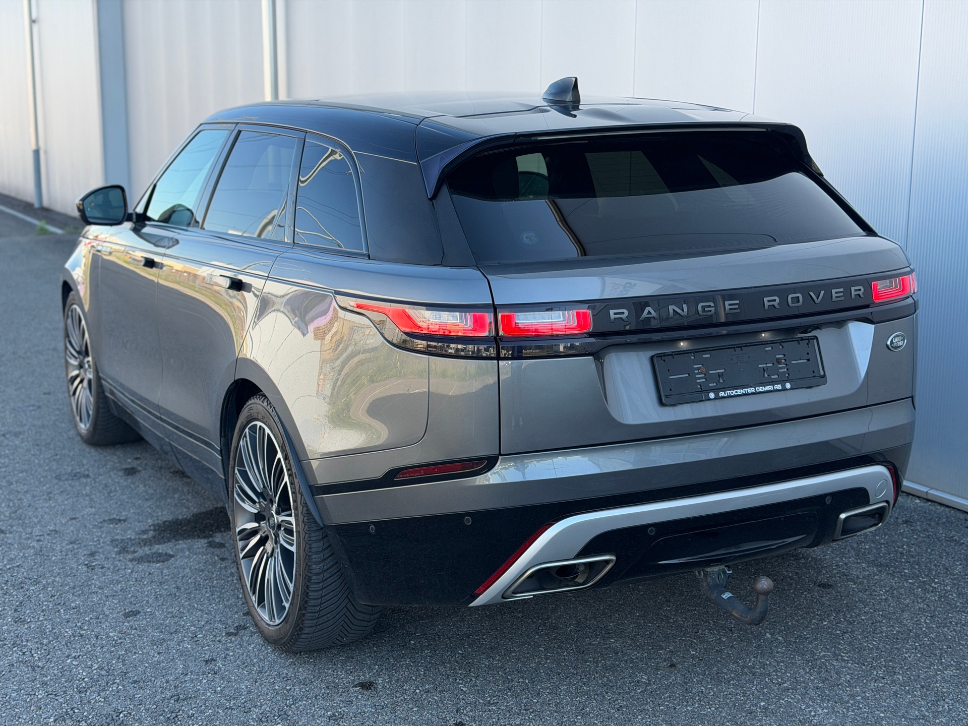 LAND ROVER Range Rover Velar R-Dynamic D 300 HSE Automatic FIRST EDITION ***AHK***-image-7